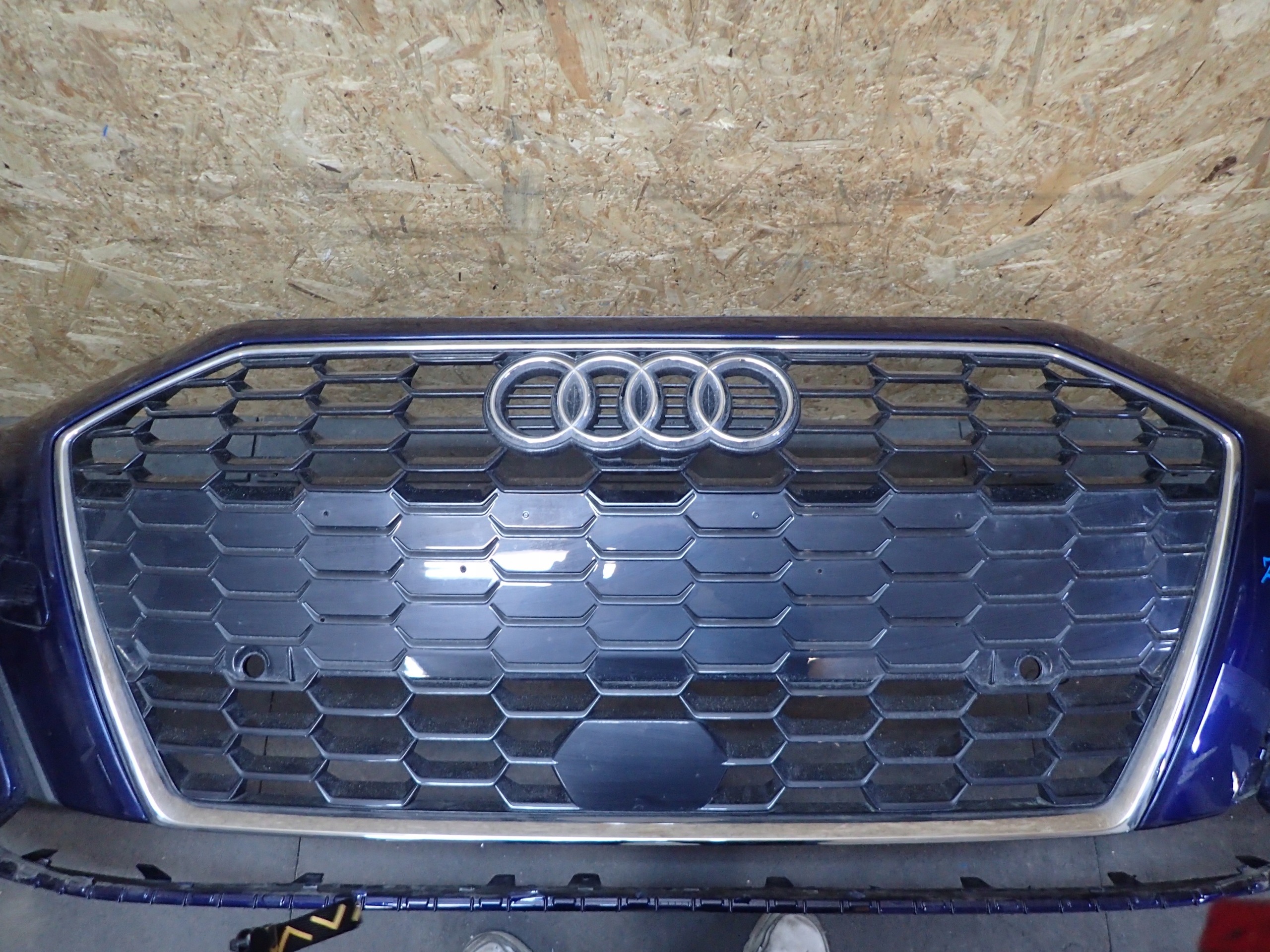 Paraurti Anteriore AUDI A3 8Y0