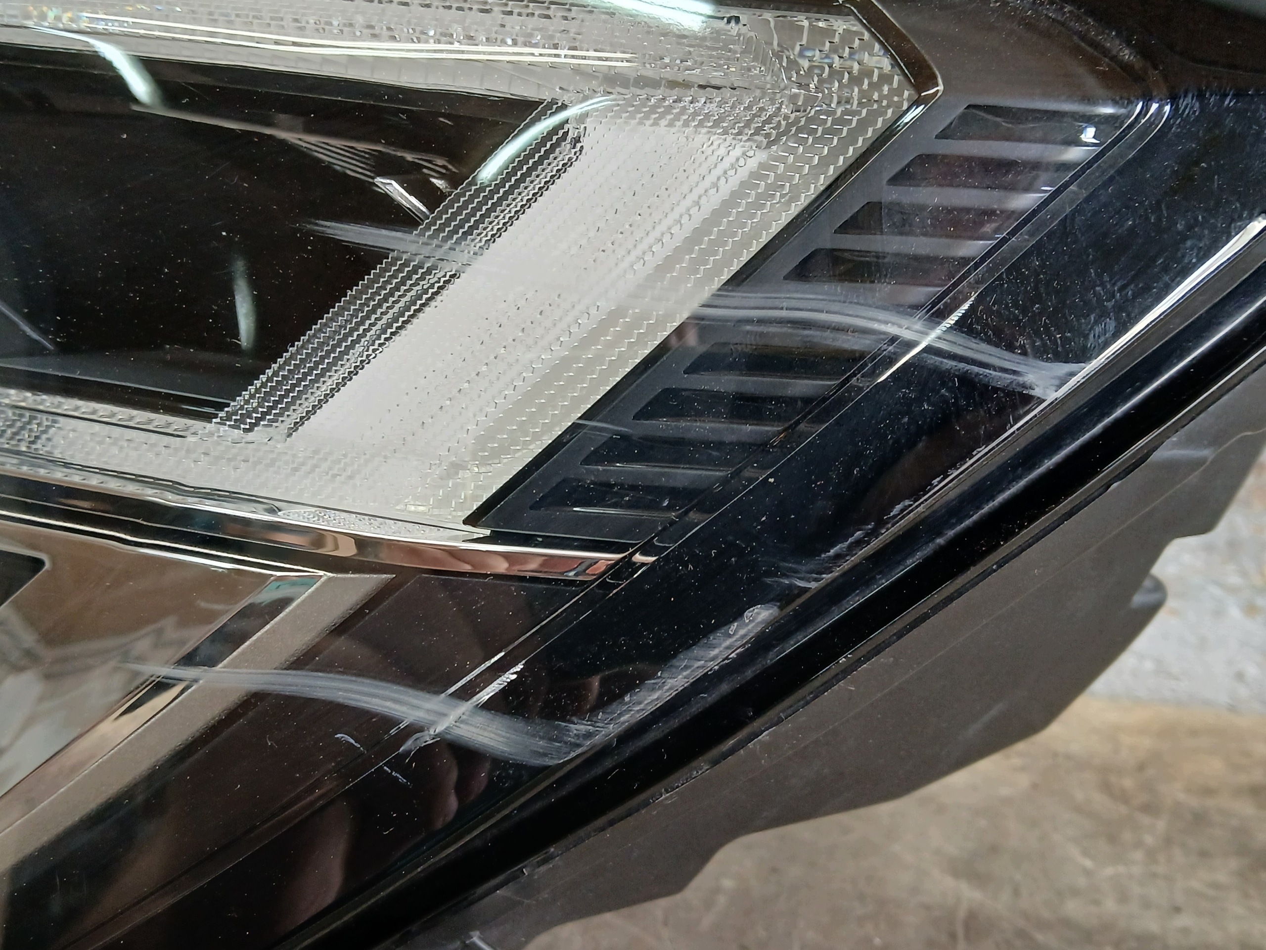 light front left RENAULT AUSTRAL FULL LED 260606796R