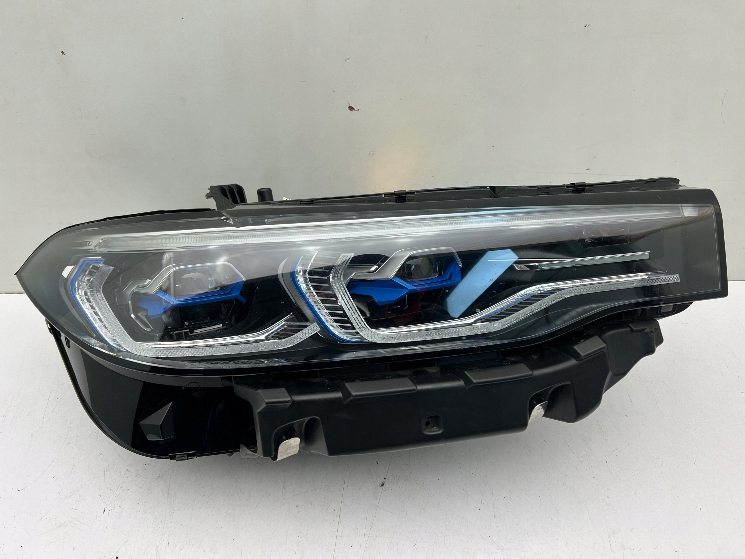BMW X7 G07 LAMPA PRZEDNIA PRAWY FULL LED LASER