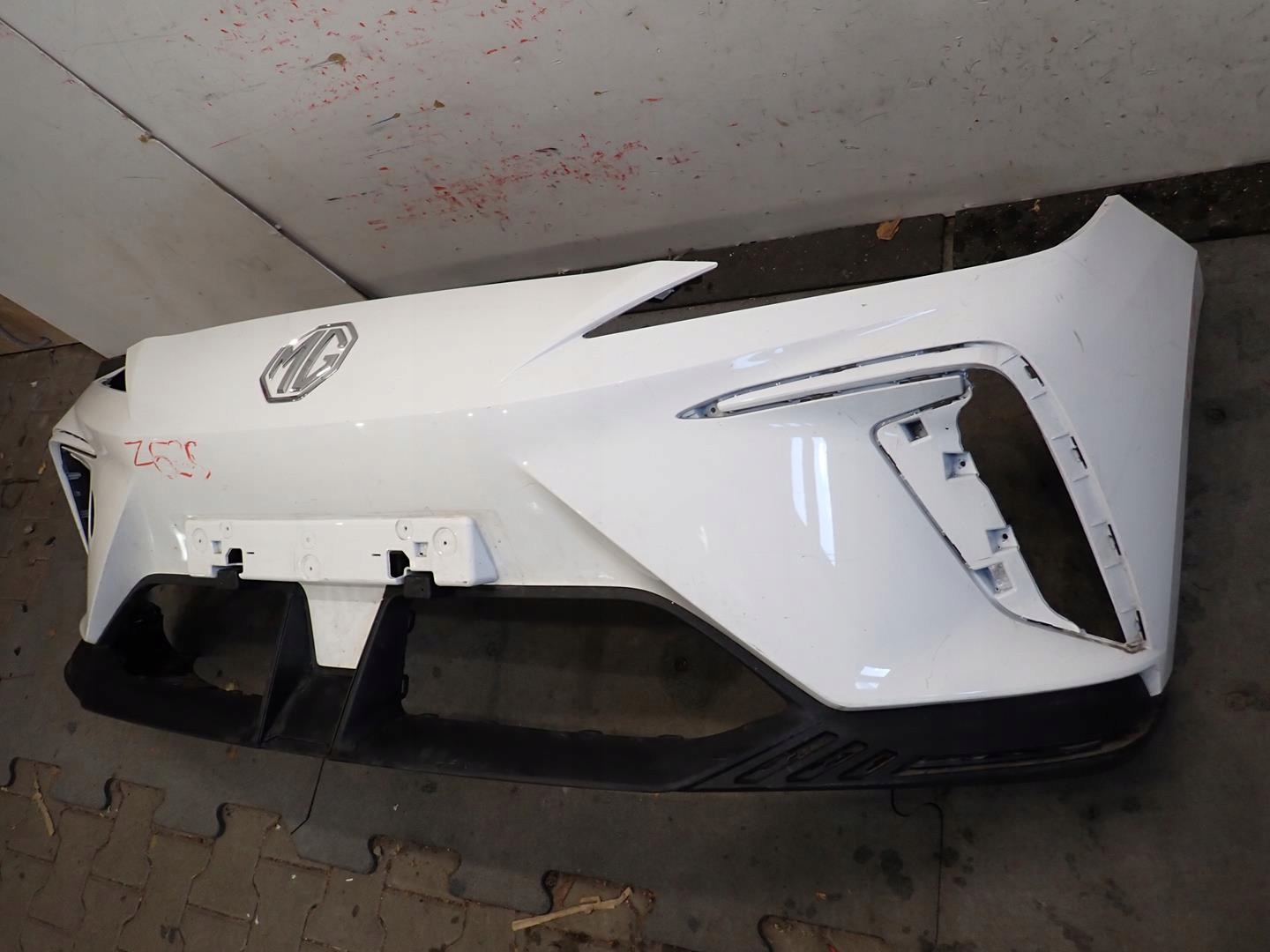 bumper front front MG 4 MG4 2022- 11183302