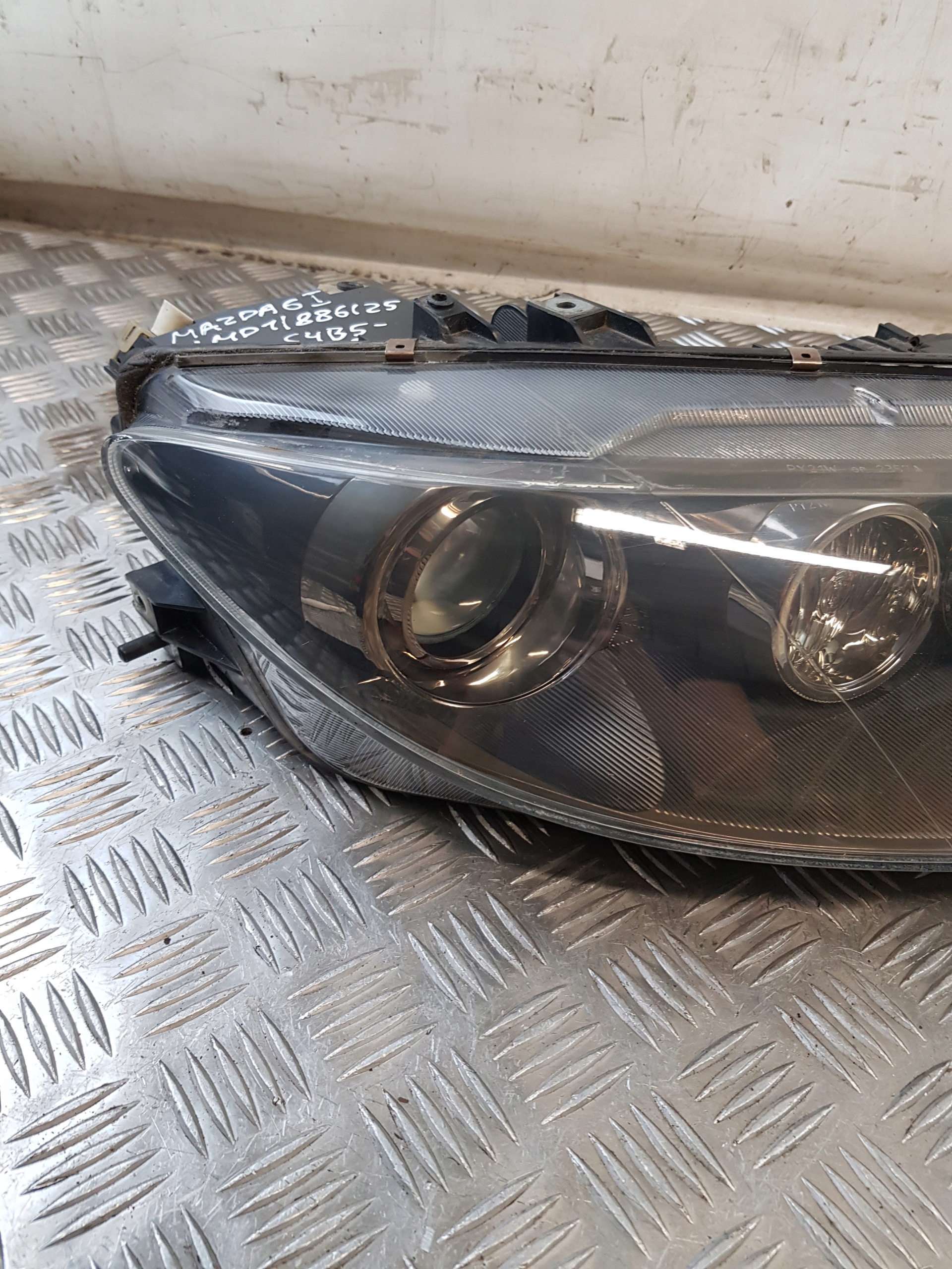 light right front MAZDA 6 and 06R- EUROPA