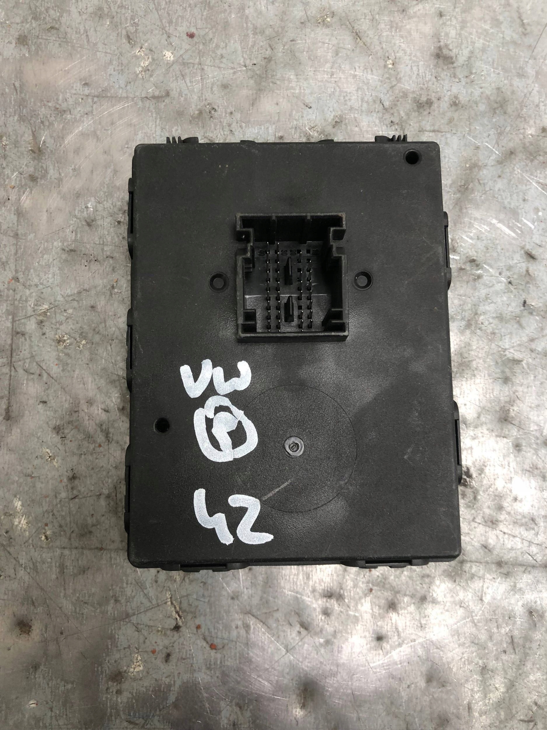 module control unit KESSY KEYLESS VW SKODA AUDI 3Q0959435N
