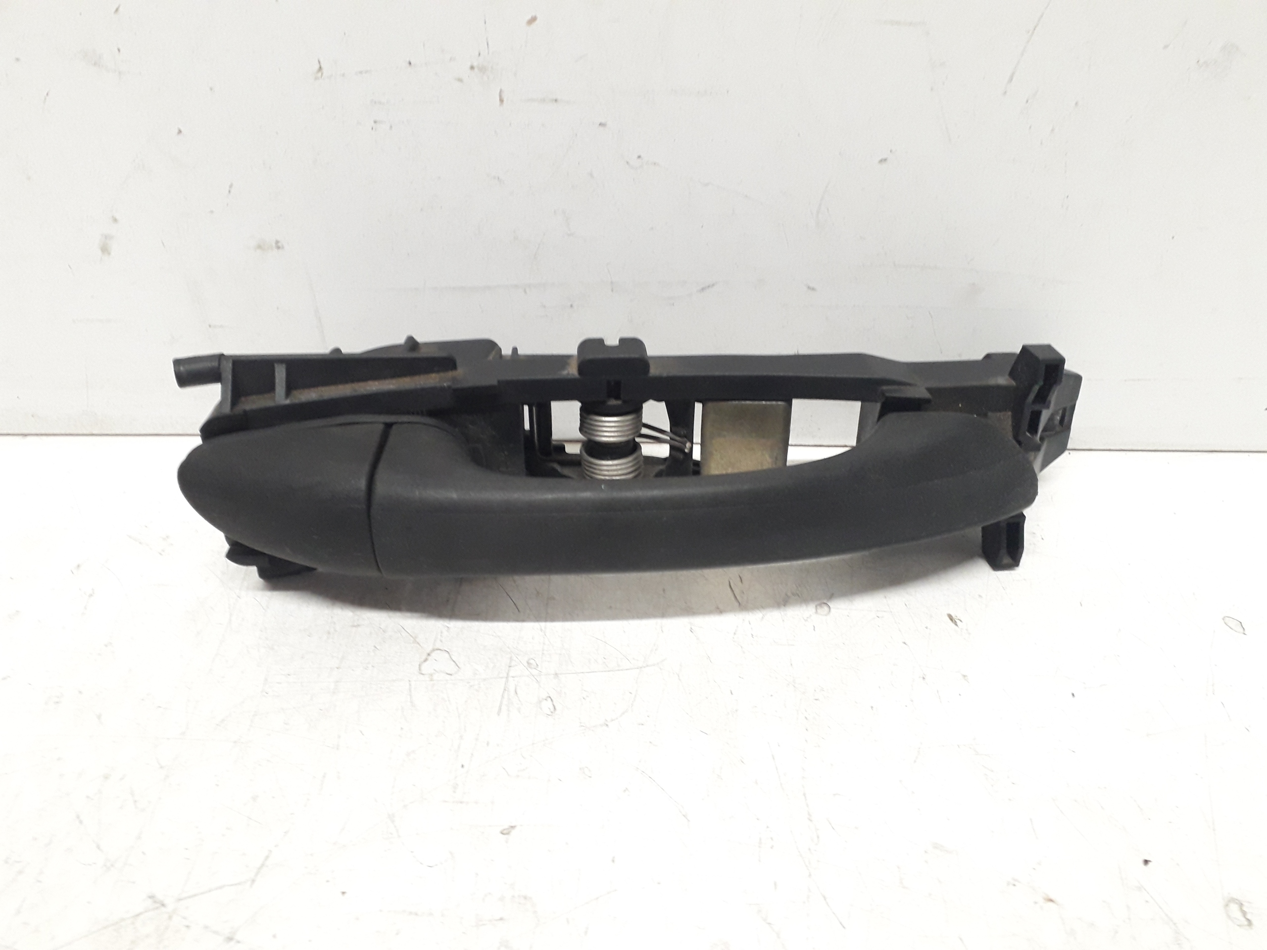 MERCEDES C KLASA W203 KLAMKA PRAWA PRZEDNIA PRZÓD