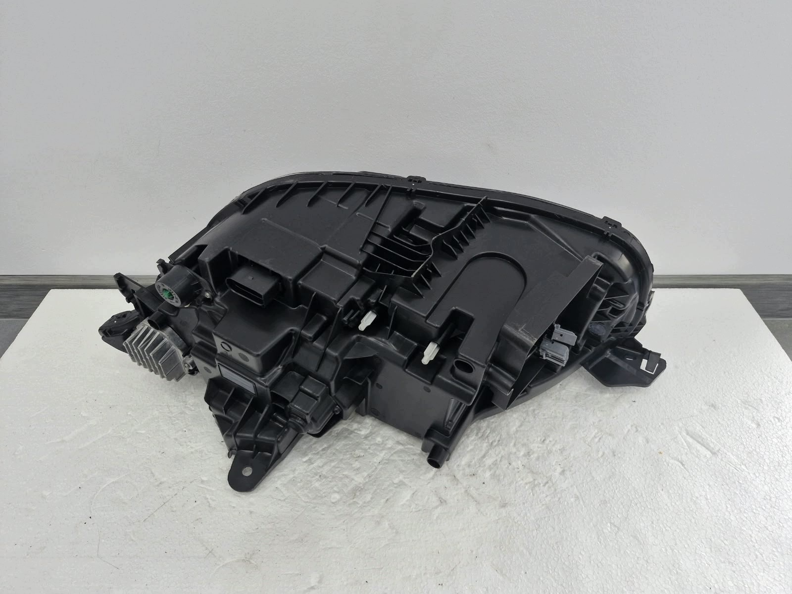 light right Volvo XC90 II LIFT FULL LED Active High Beam