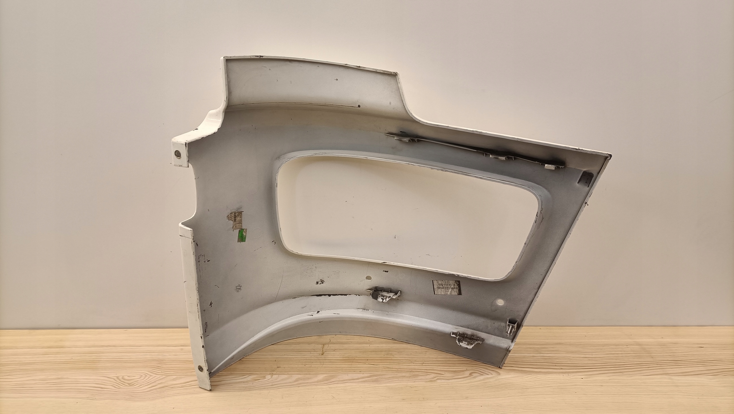 MERCEDES ATEGO 3 III 13R+ left bumper front corner OKULAR KP3/M3