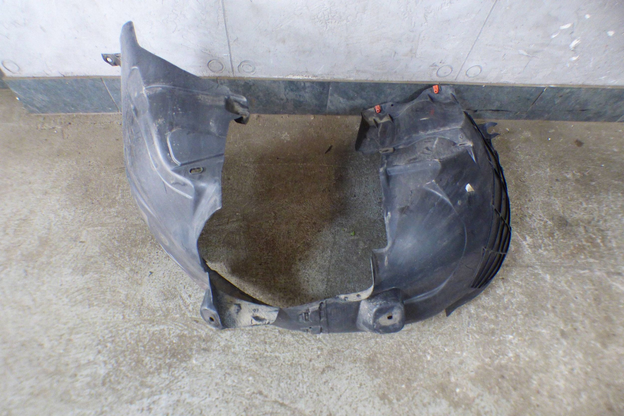 Opel Corsa E mudguard right front 39026894 39026898 39026904 original st.BDB
