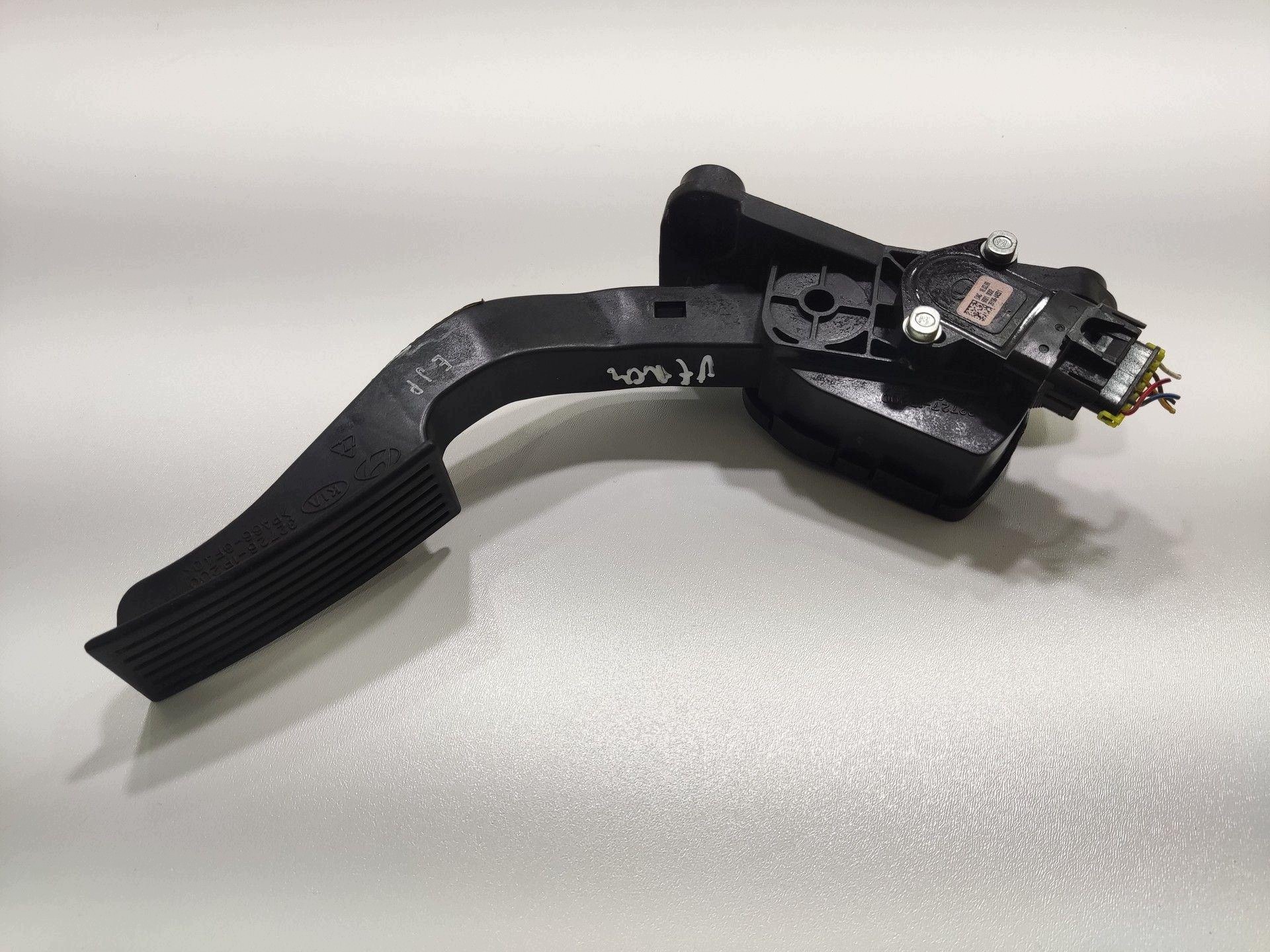pédale accélérateur KIA VENGA 2009-2014 35190-4A501