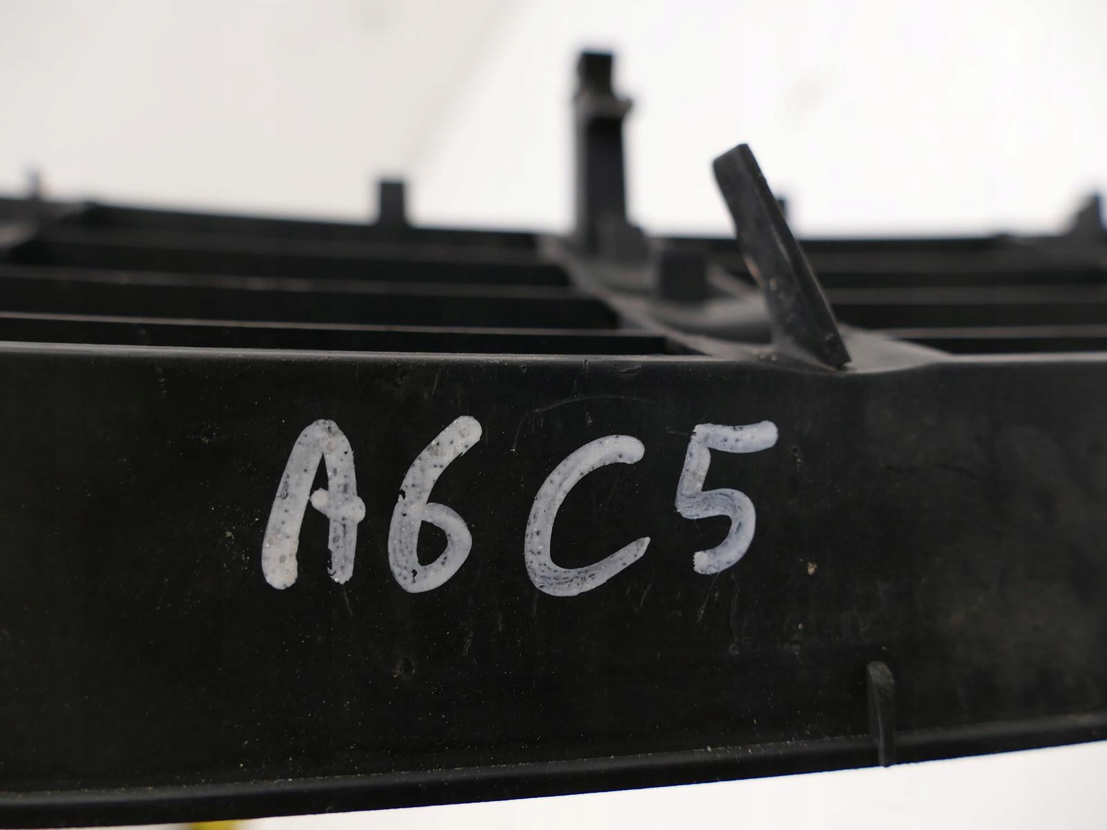 AUDI A6 C5 sedan grid of a bumper front front