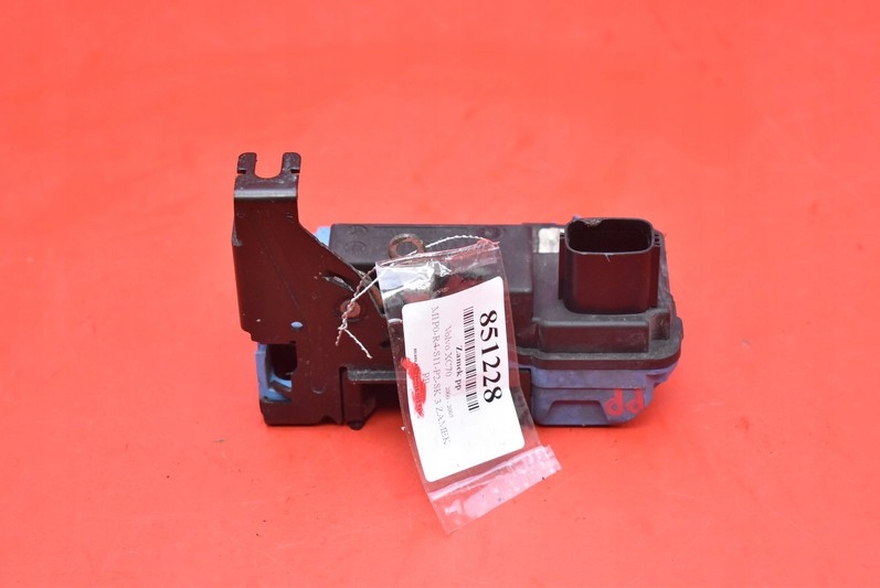lock door right front front EU VOLVO XC70 00-05