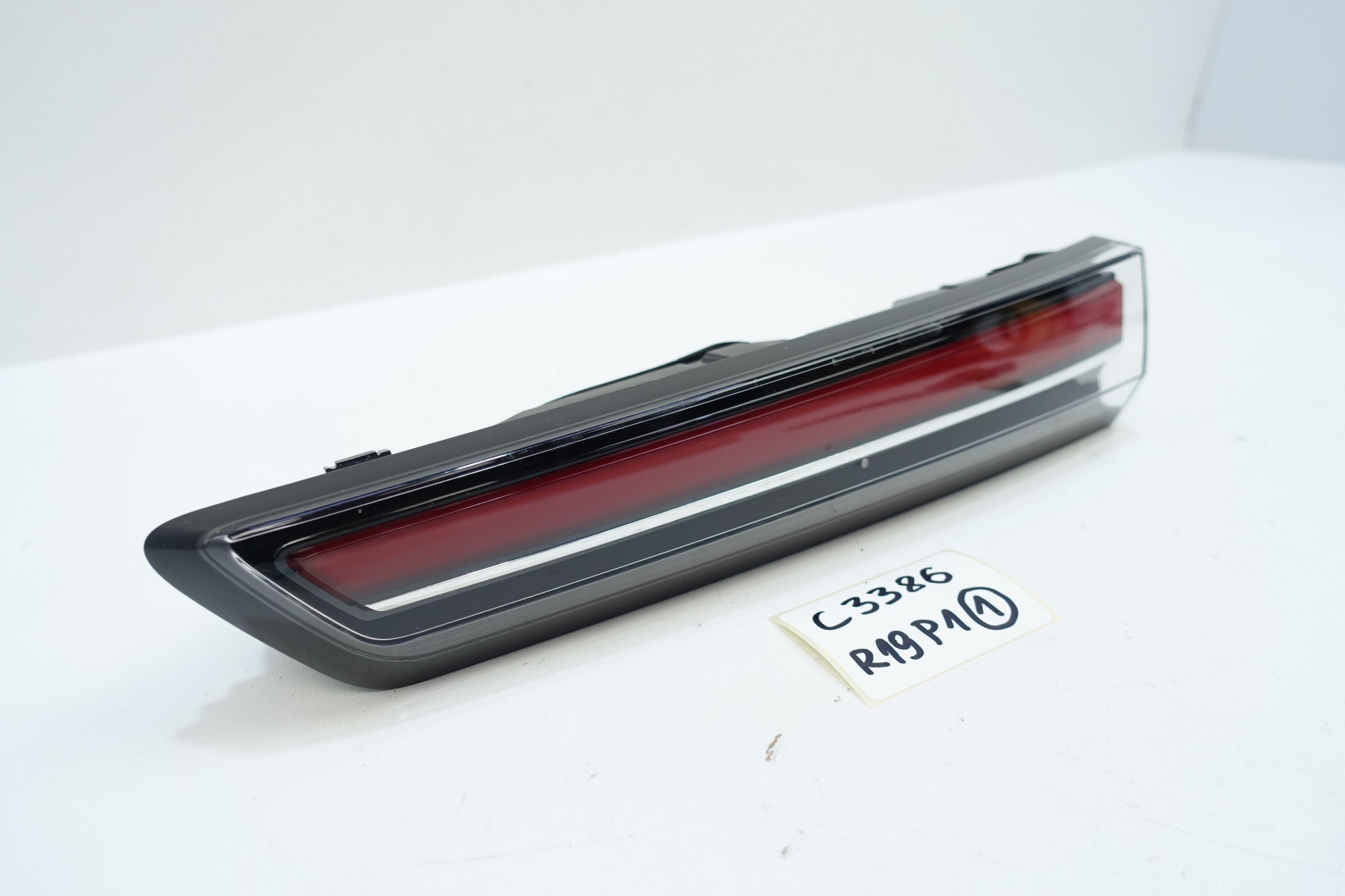light right rear part right rear OPEL MOKKA B II 2020
