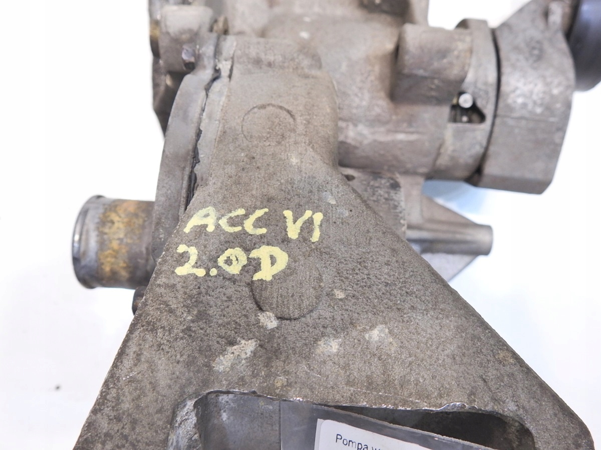 лапа Двигателя РОЛИК насос воды Accord VI 2.0 d