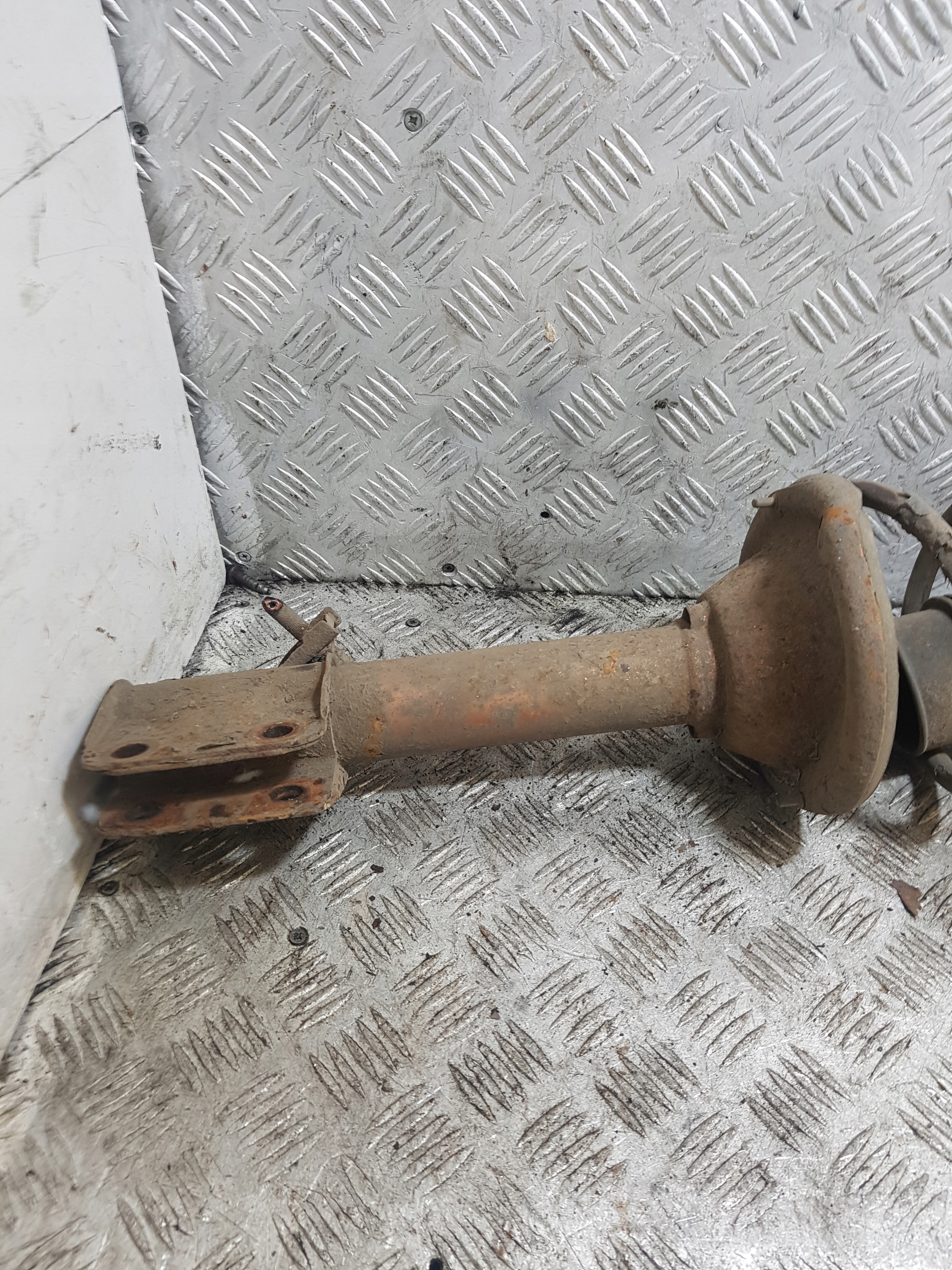 MCPERSON right rear part rear SUBARU IMPREZA 2