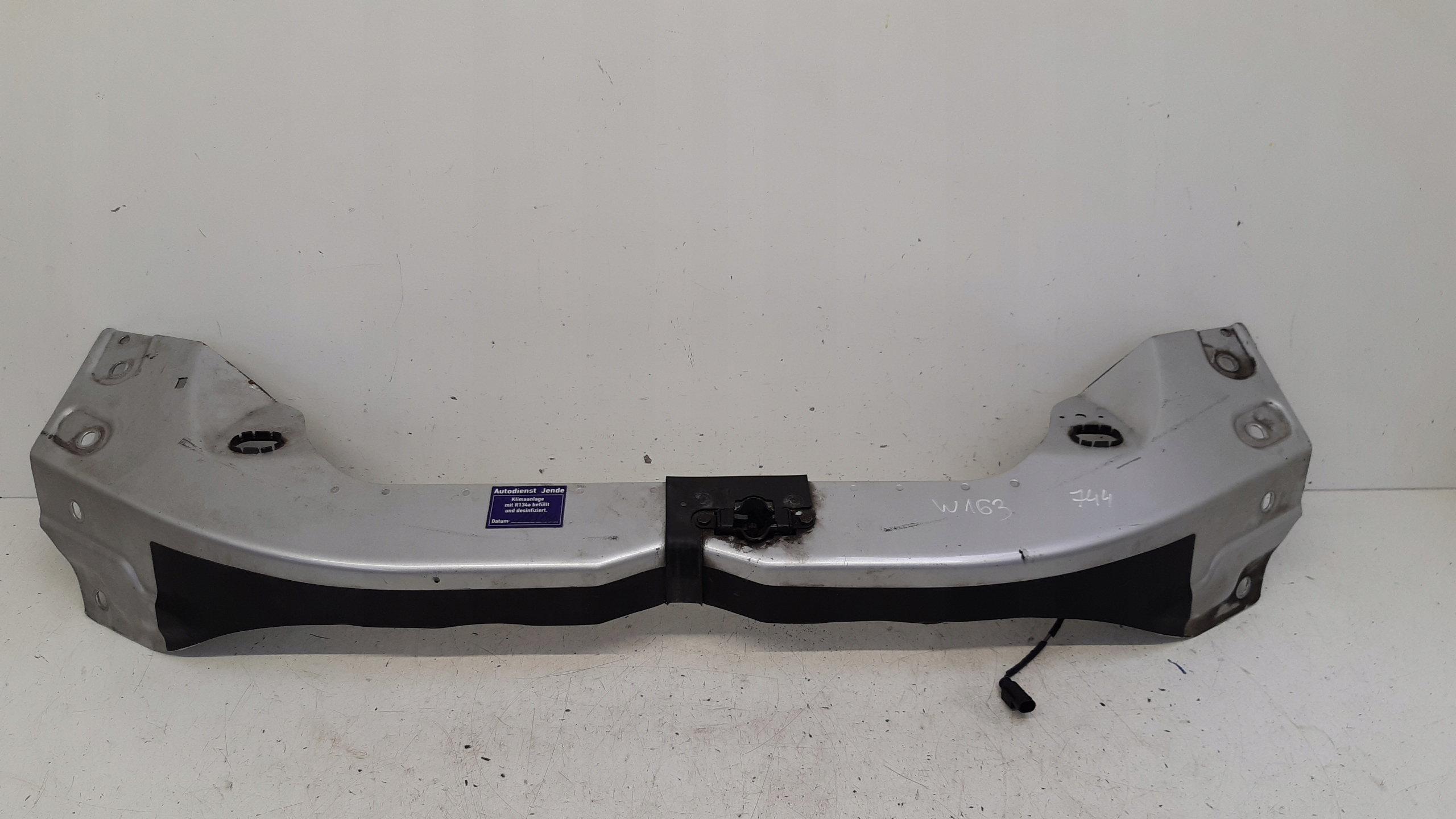 support panel for radiators pillar Mercedes ML W163