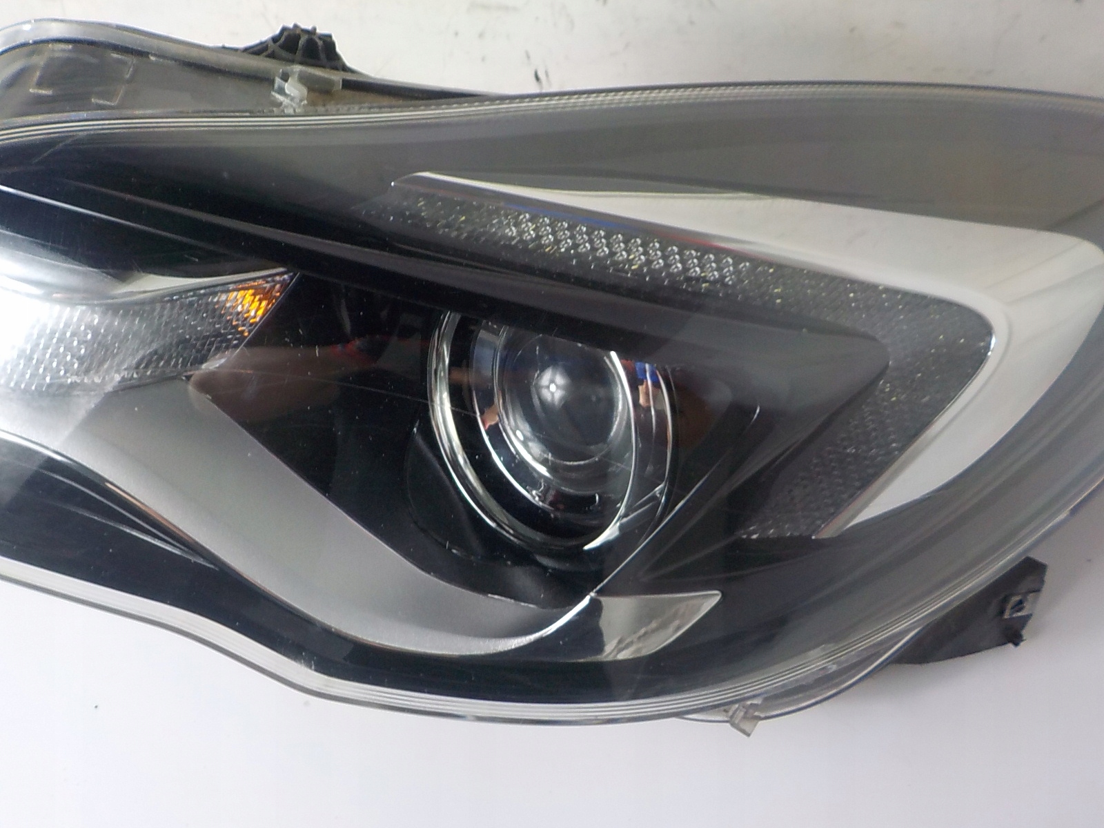 OPEL INSIGNIA A LIFT light left front front UK