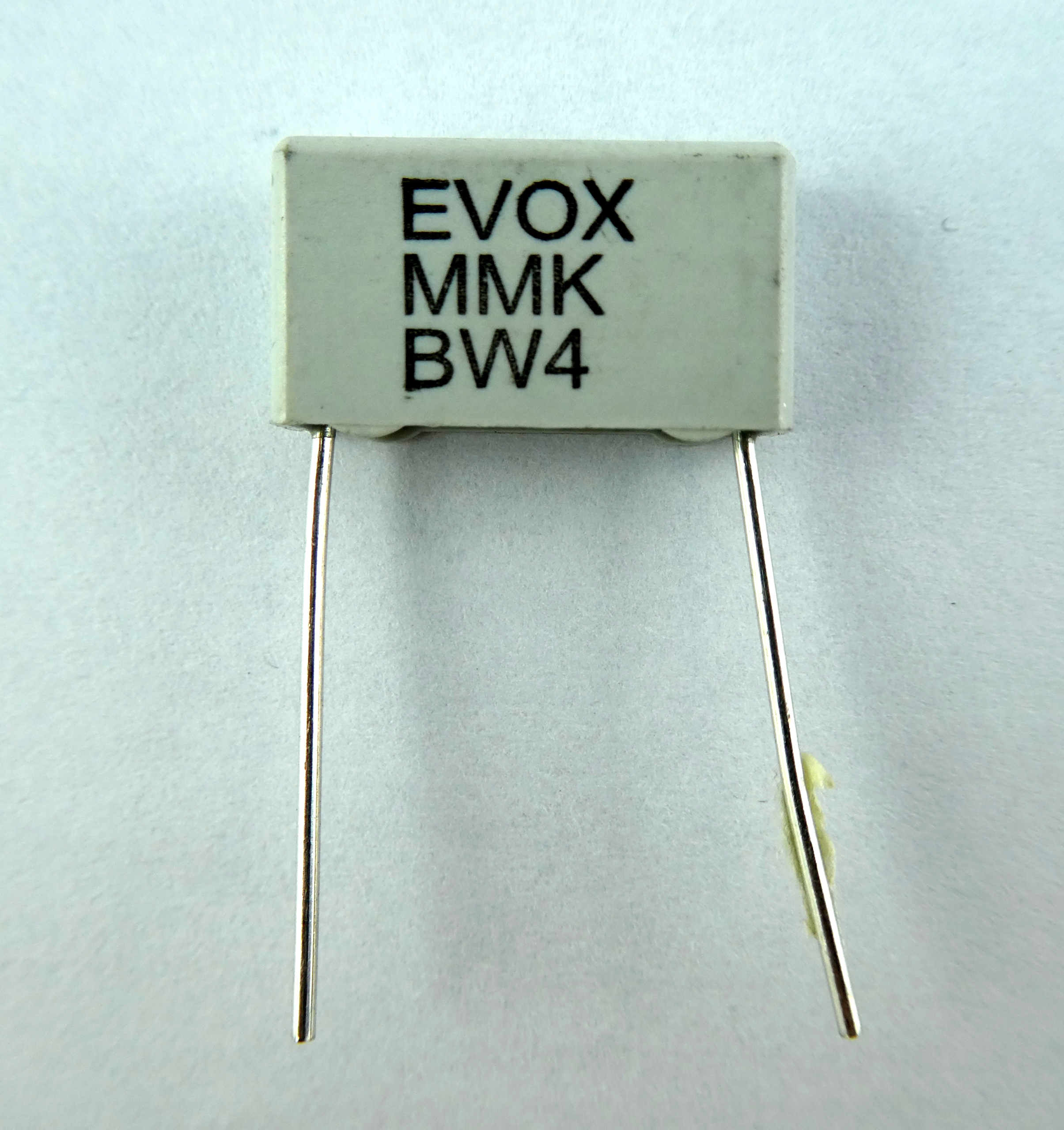 

Foliowy Rifa 100nF 10% 250V DC 20szt