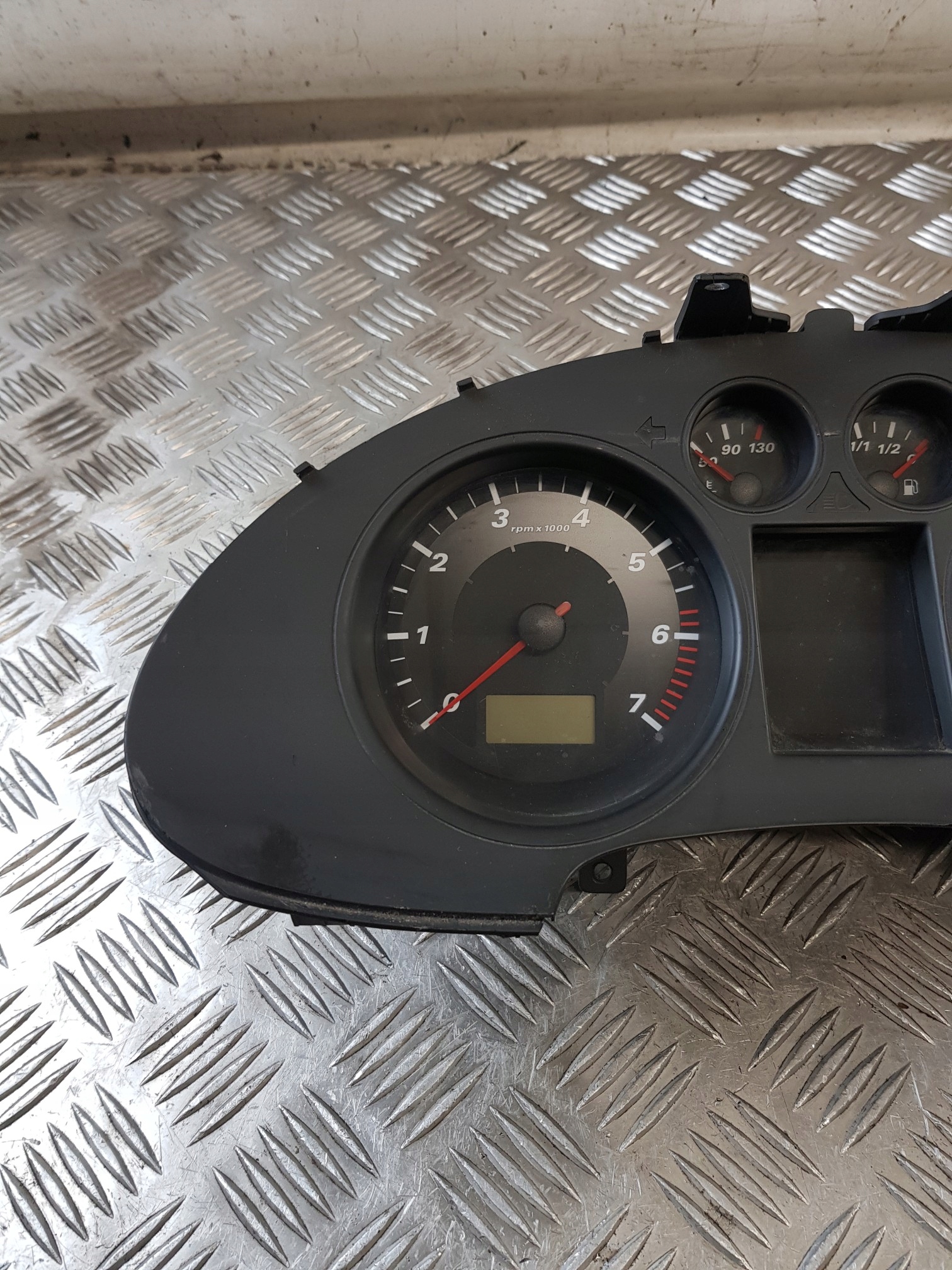 dials 6L0920801 SEAT IBIZA III 1.2 04R