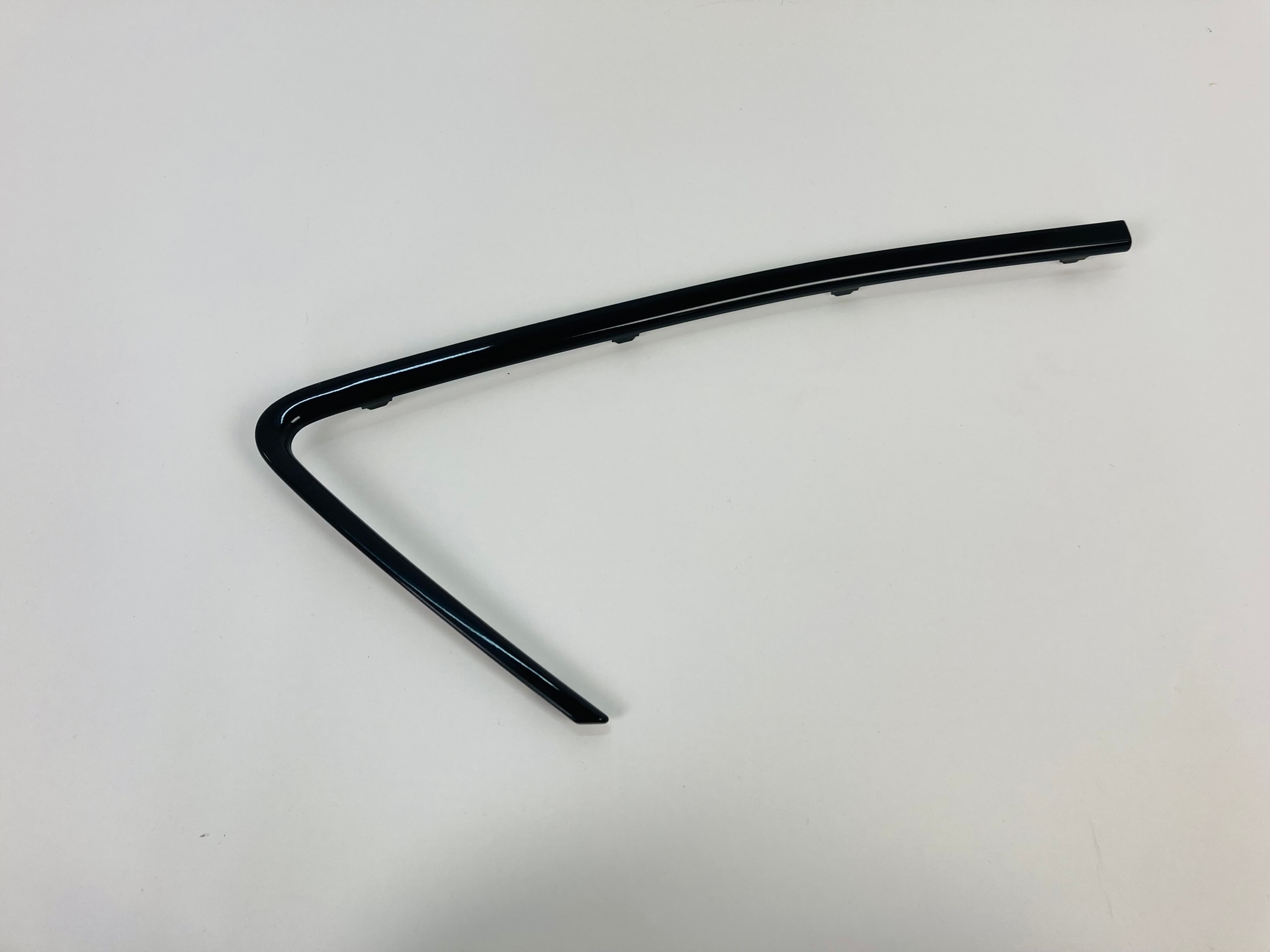 INSIGNIA B KOMBI moulding windows KAROSERYJNEJ left