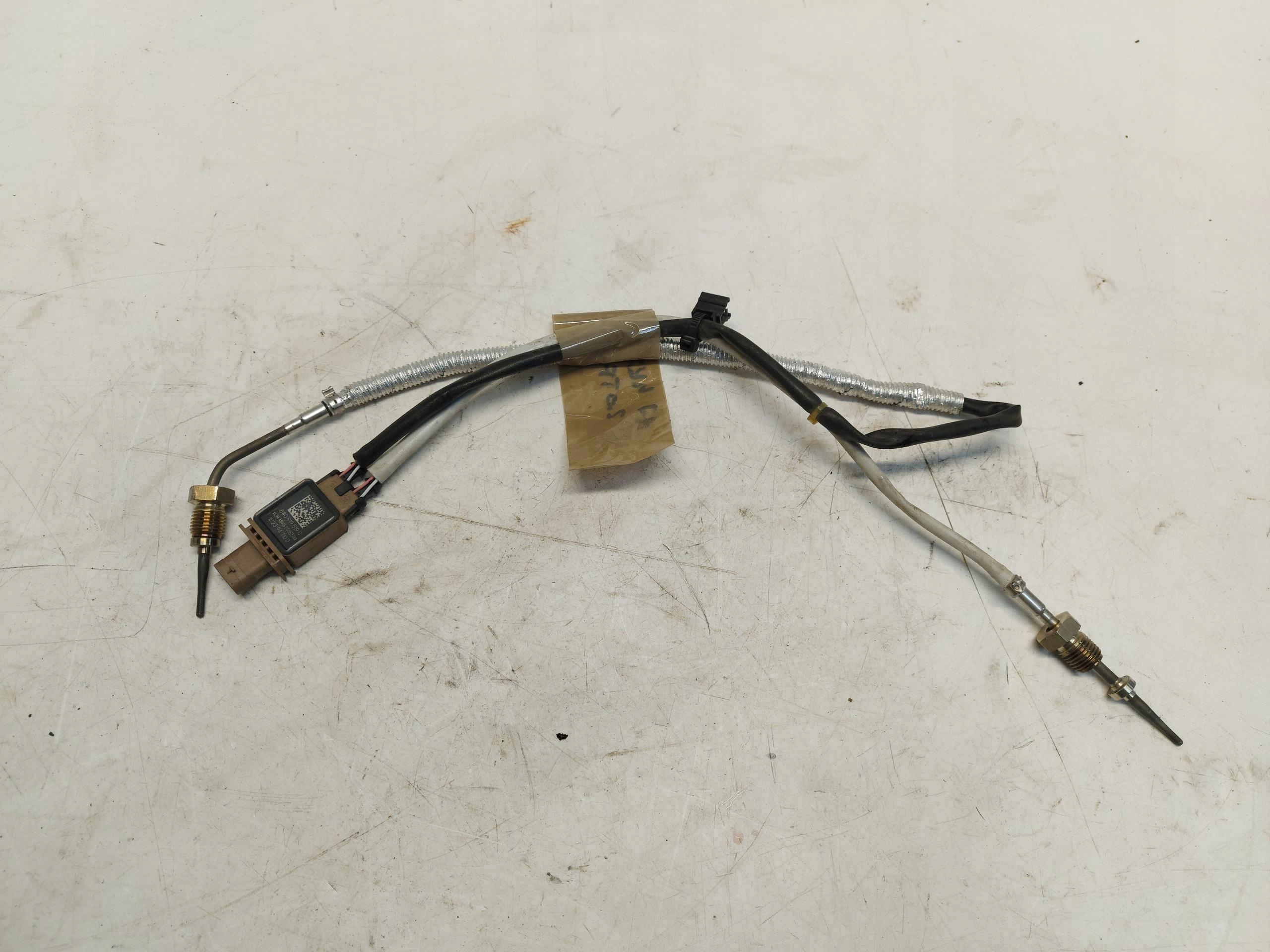 Audi A7 4K8 45 TFSI Sensor TEMPERATURY Gase 8W0919519C