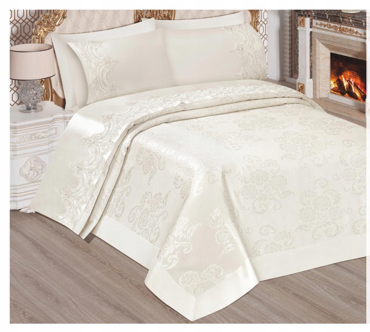 Kráľovská dvojlôžková posteľná bielizeň Isabella Creme 6ks T039