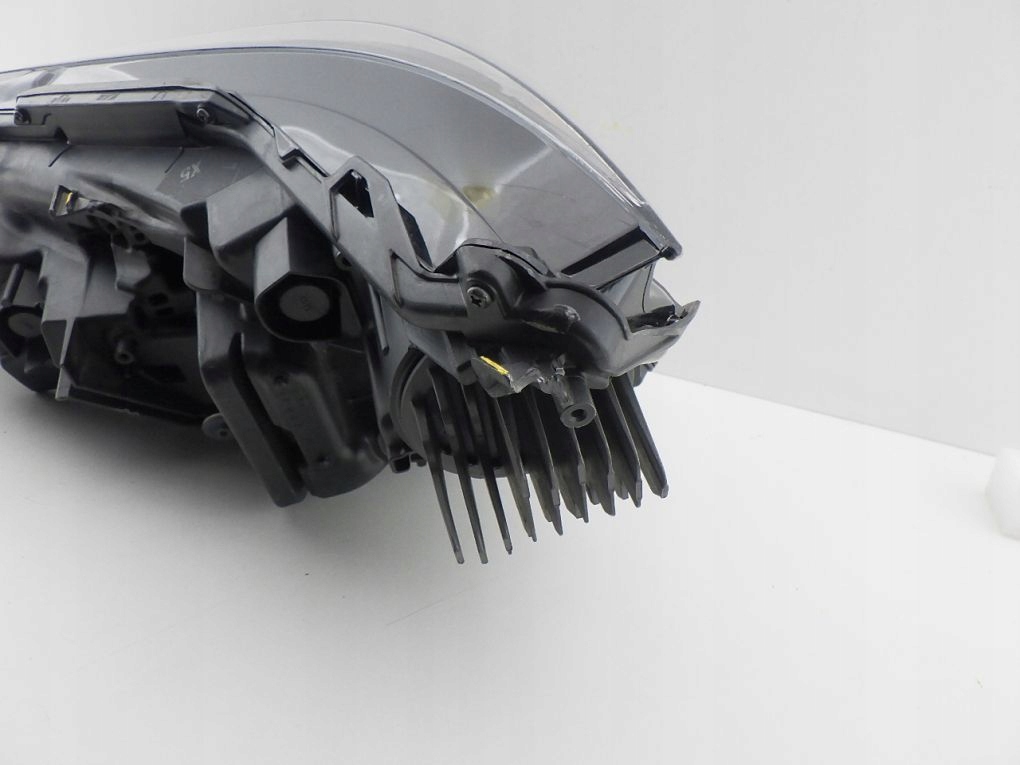 LEXUS NX II NX350H FULL LED 21- light front right