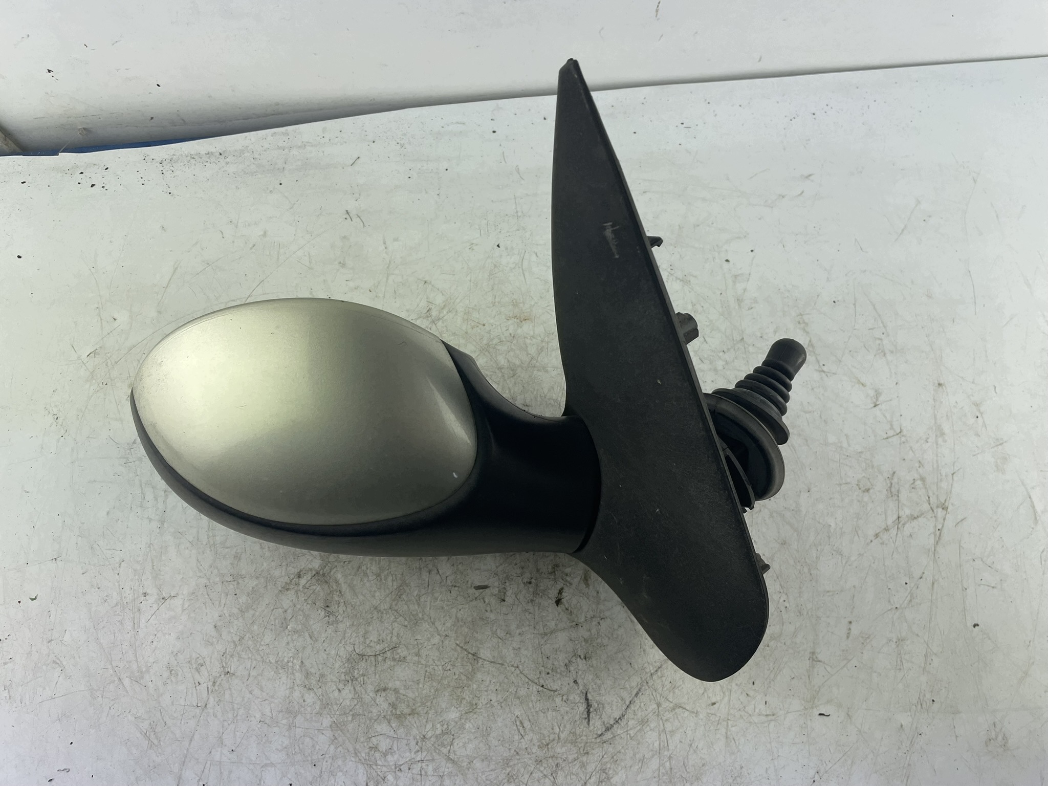 mirror side right manually 96437171XT Peugeot 206 black,