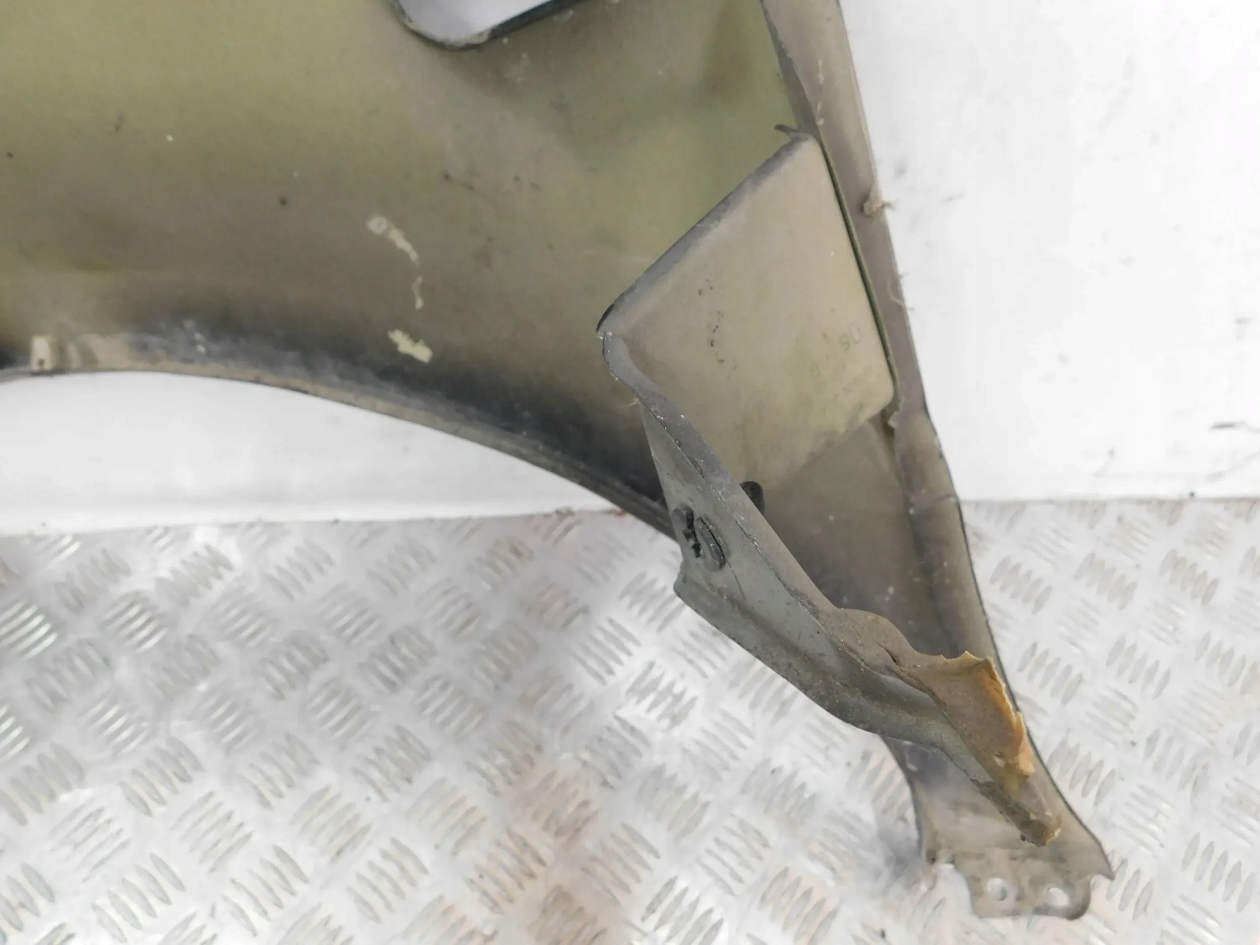 fender front front right SEAT LEON II 2