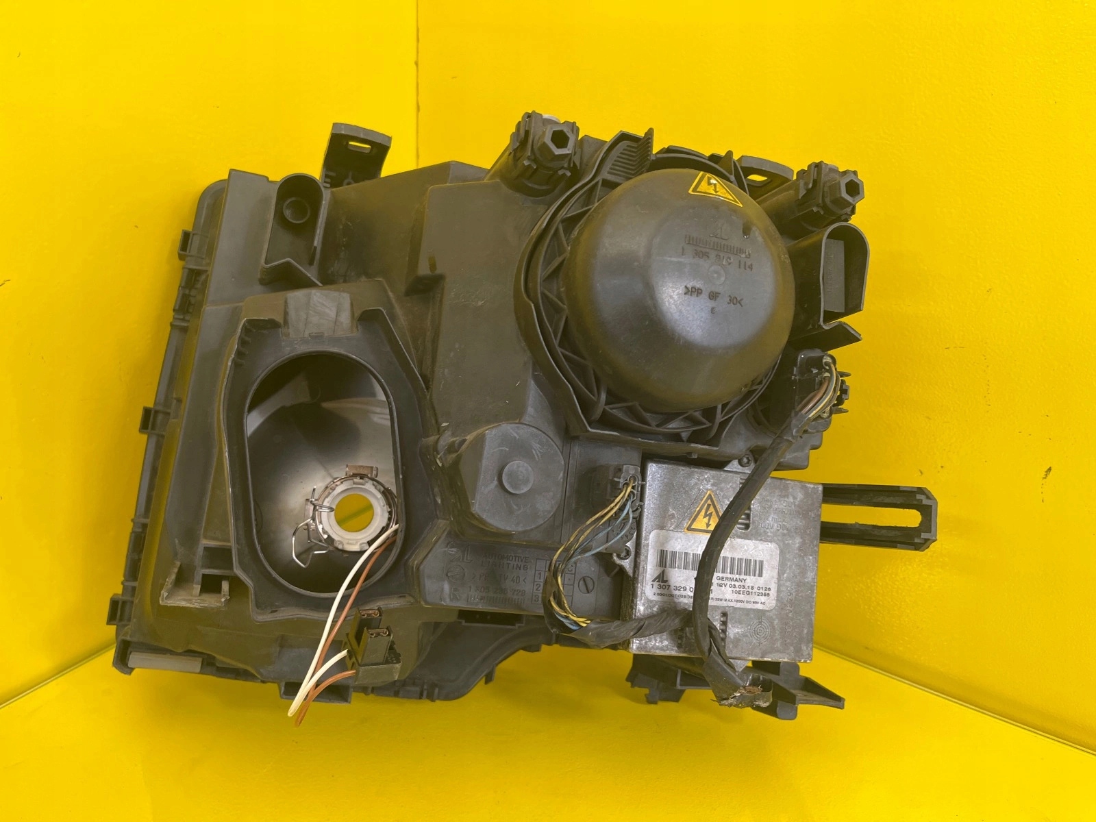 light right RANGE ROVER III VOGUE L322 01-05 XENON
