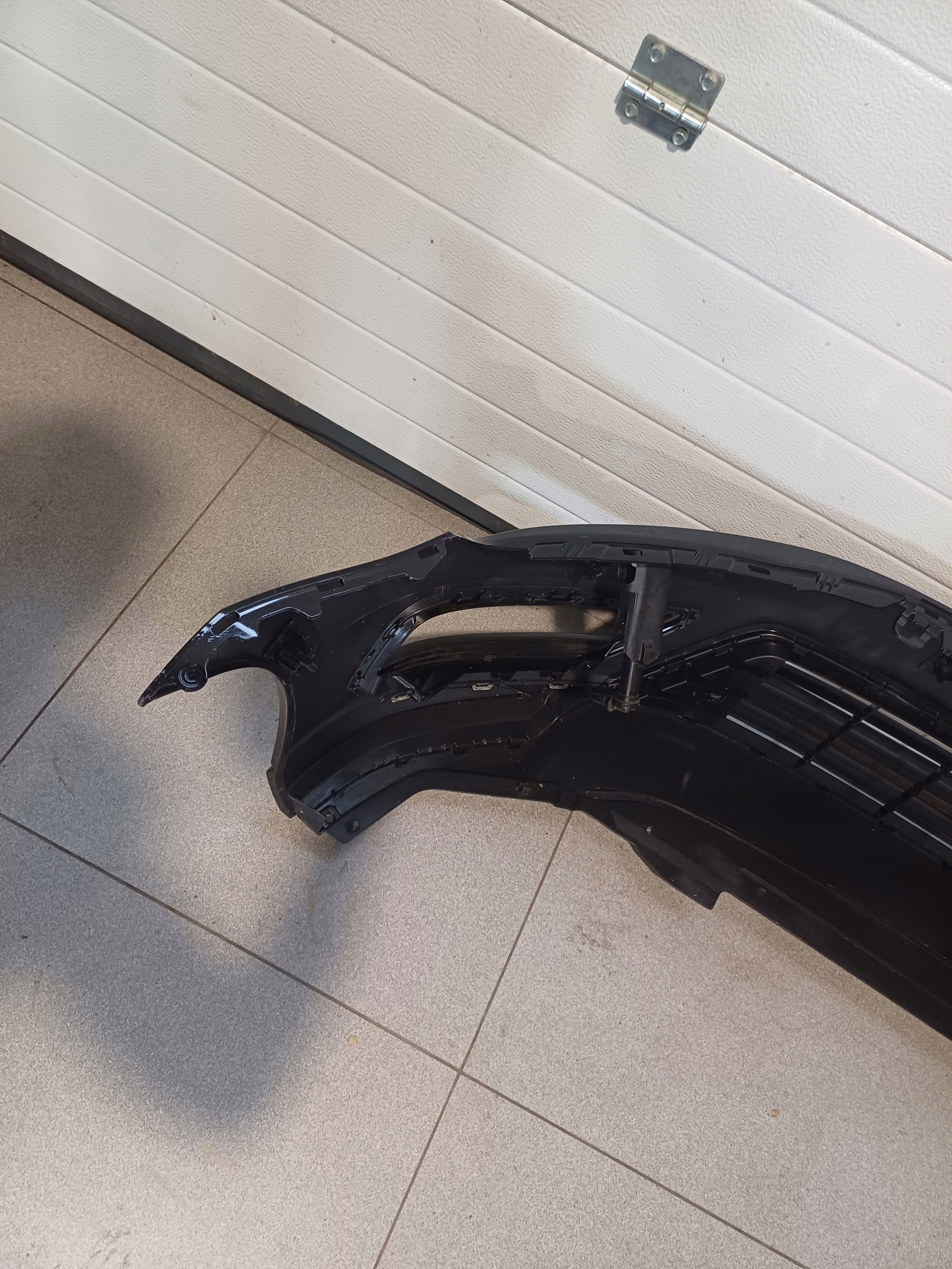 bumper front front VW GOLF 7 VII 5G0 R- LINE 6 X PDC washer 5G0807221AL
