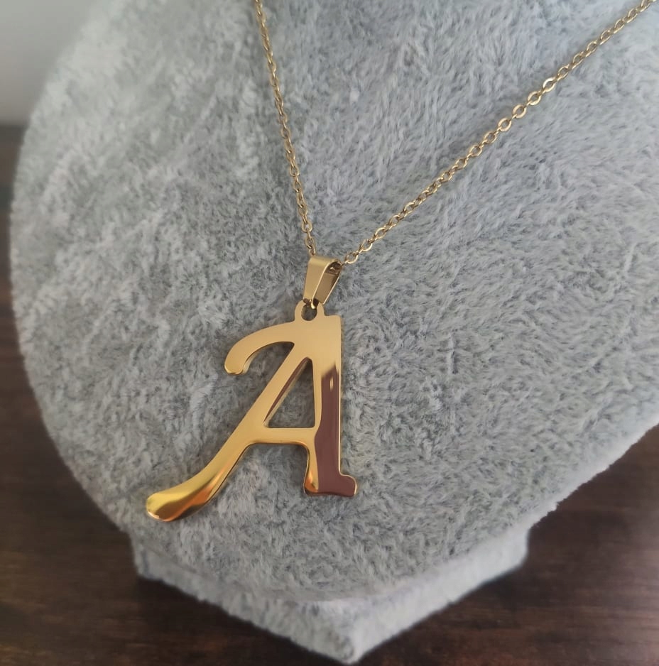 

Naszyjnik celebrytka stal chirurgiczna Literka A