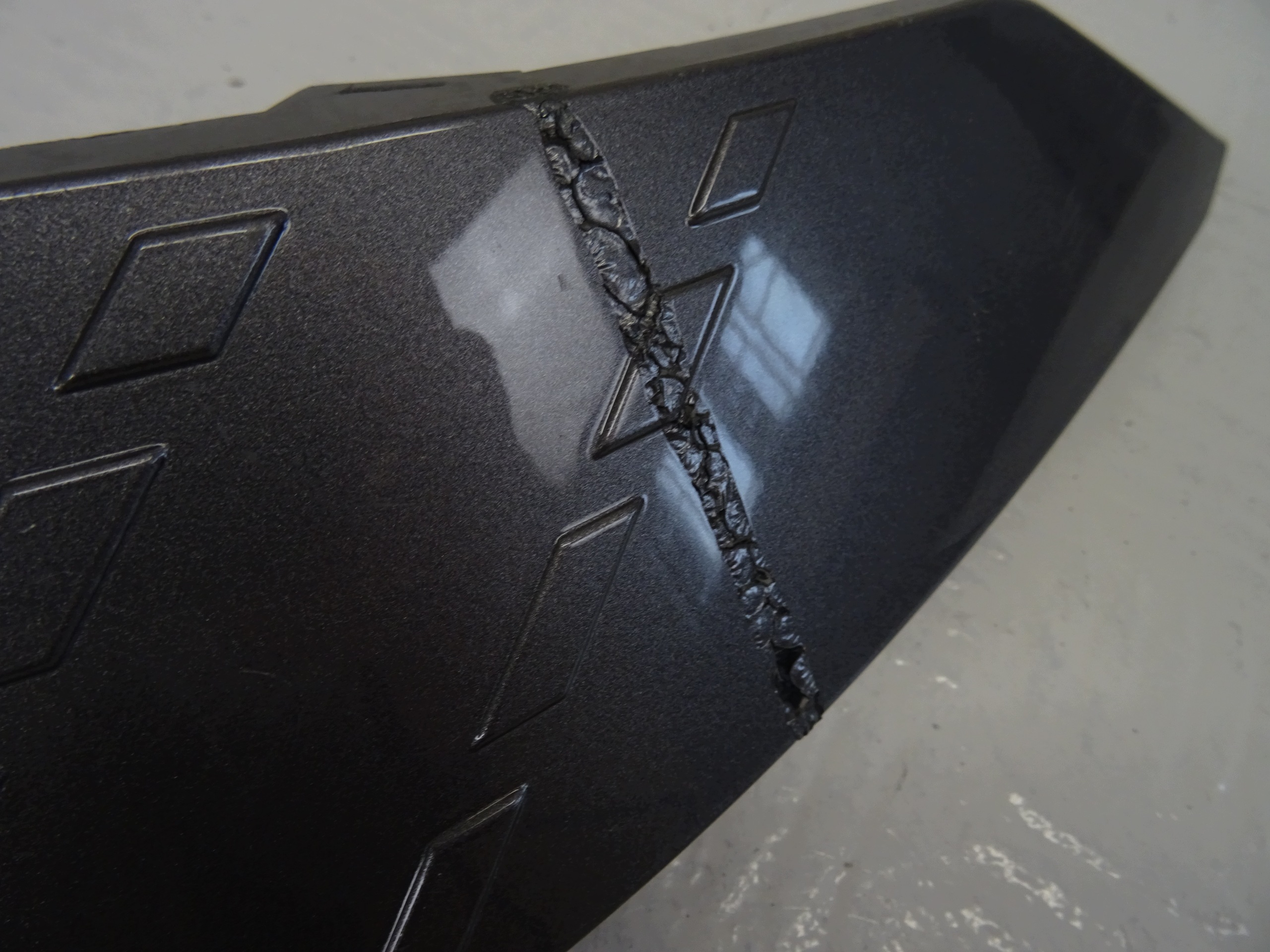 moulding GRILLA left front RENAULT CAPTUR II LIFT 623831737R