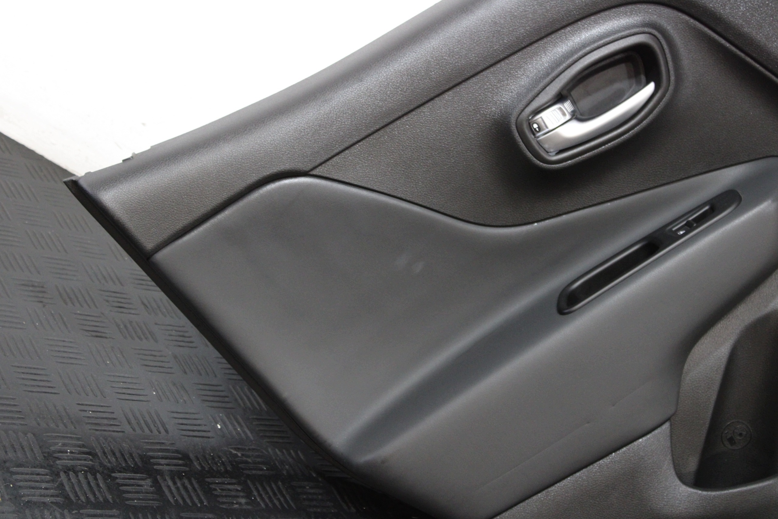 upholstery side door left rear part JEEP RENEGADE