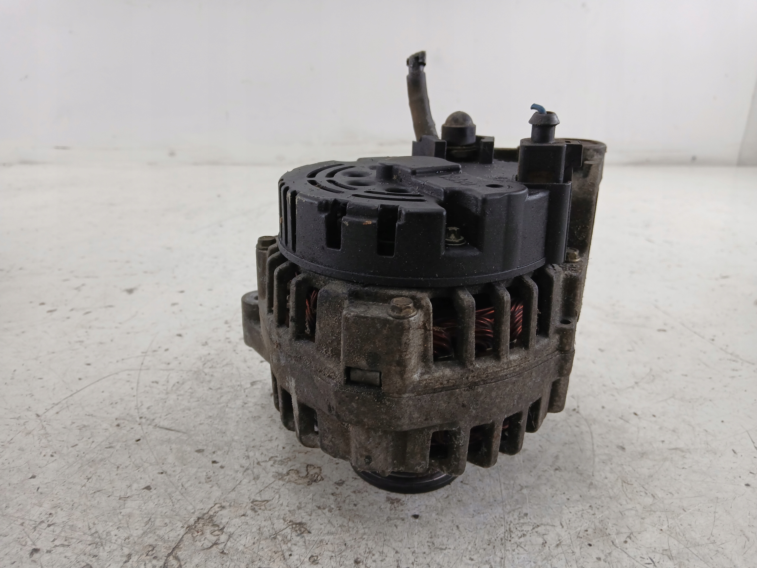 AUDI A4 B5 VW PASSAT B5 1.8 alternator 06B903016D 90A