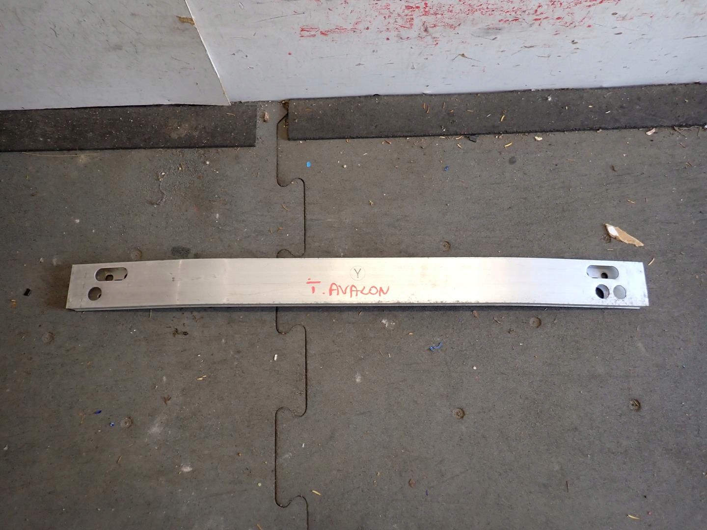 sider below bumper rear part TOYOTA AVALON 2016