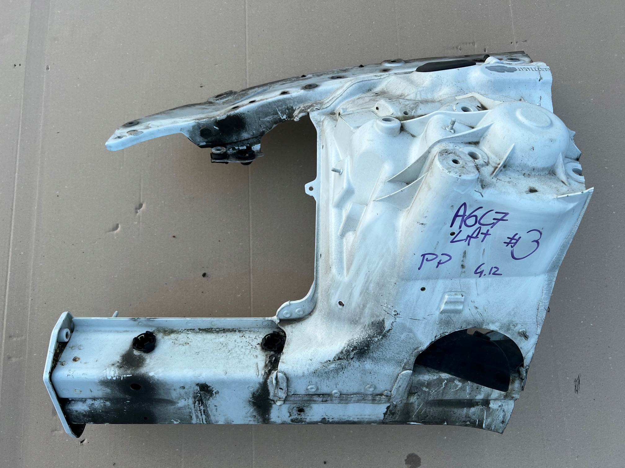 AUDI A6 C7 LIFT quarter quarter right placement FARTUCH NOSEK right front