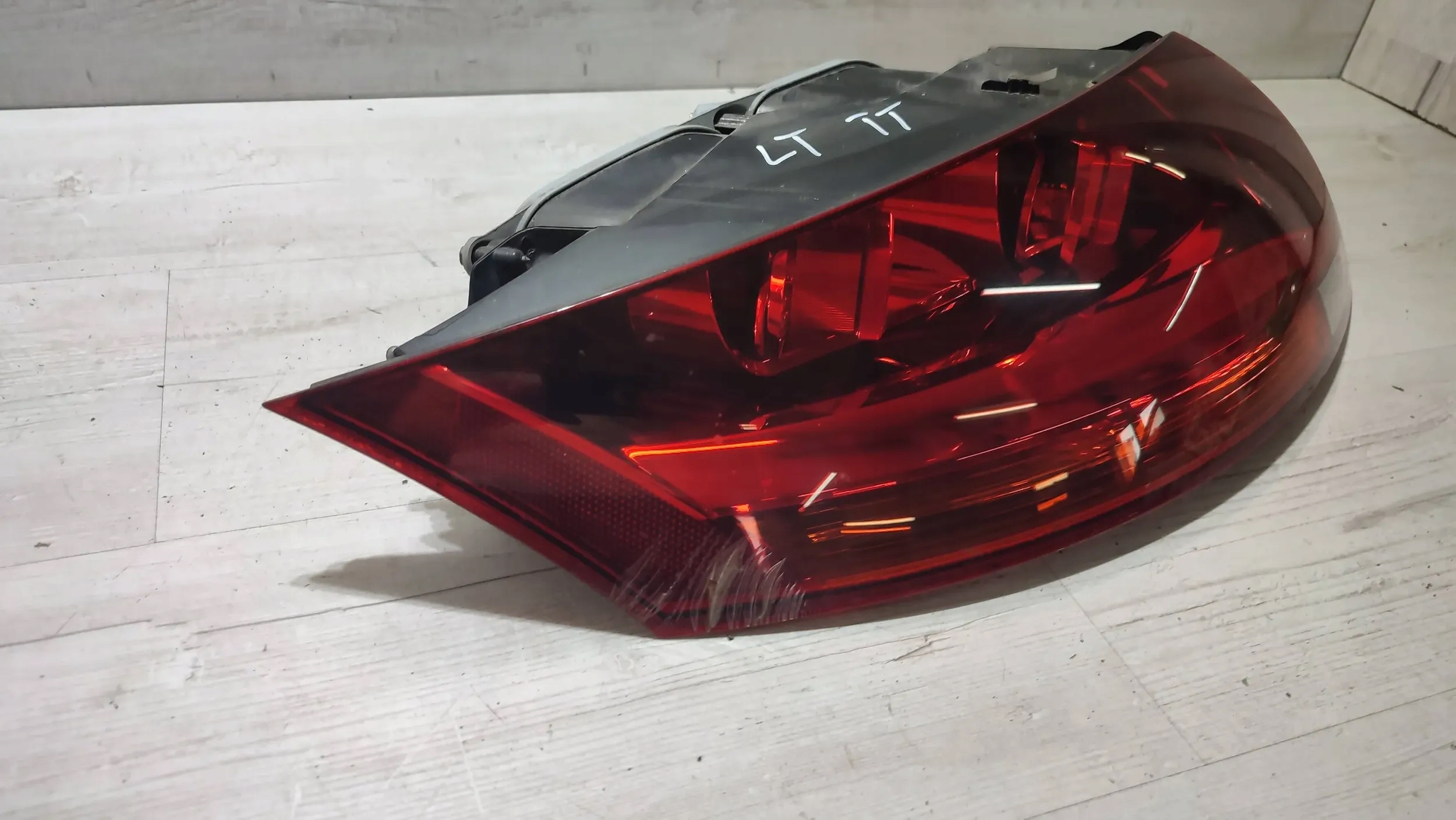 Audi TT TTS Mk2 2013 light rear part side left