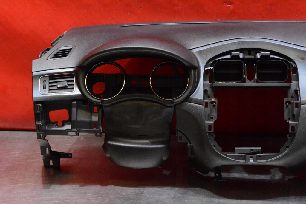 dashboard instrument panel console cockpit airbag EU NISSAN PULSAR C13 14-18