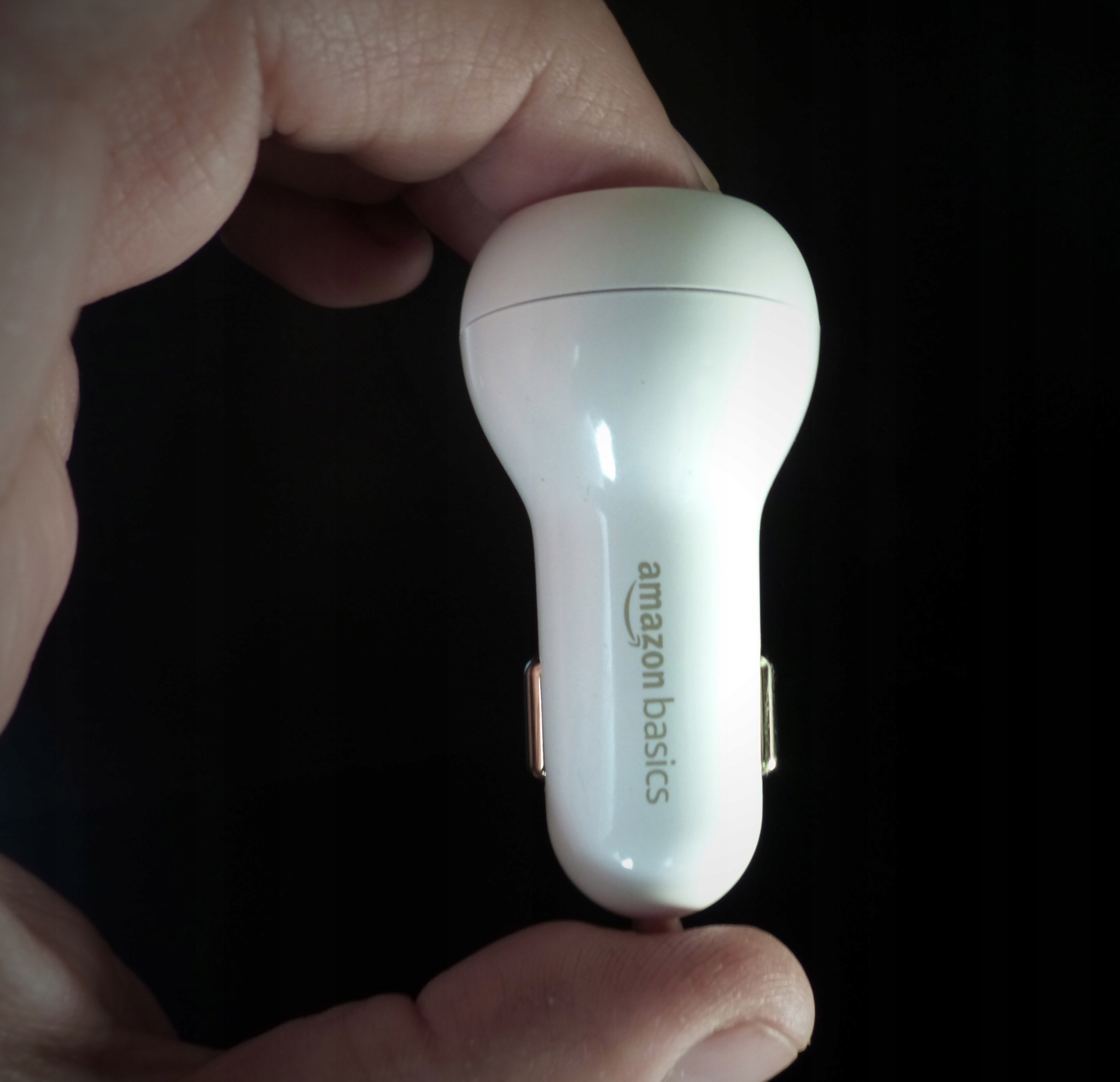 Ładowarka samochodowa amazon Basics USB-A, USB-C