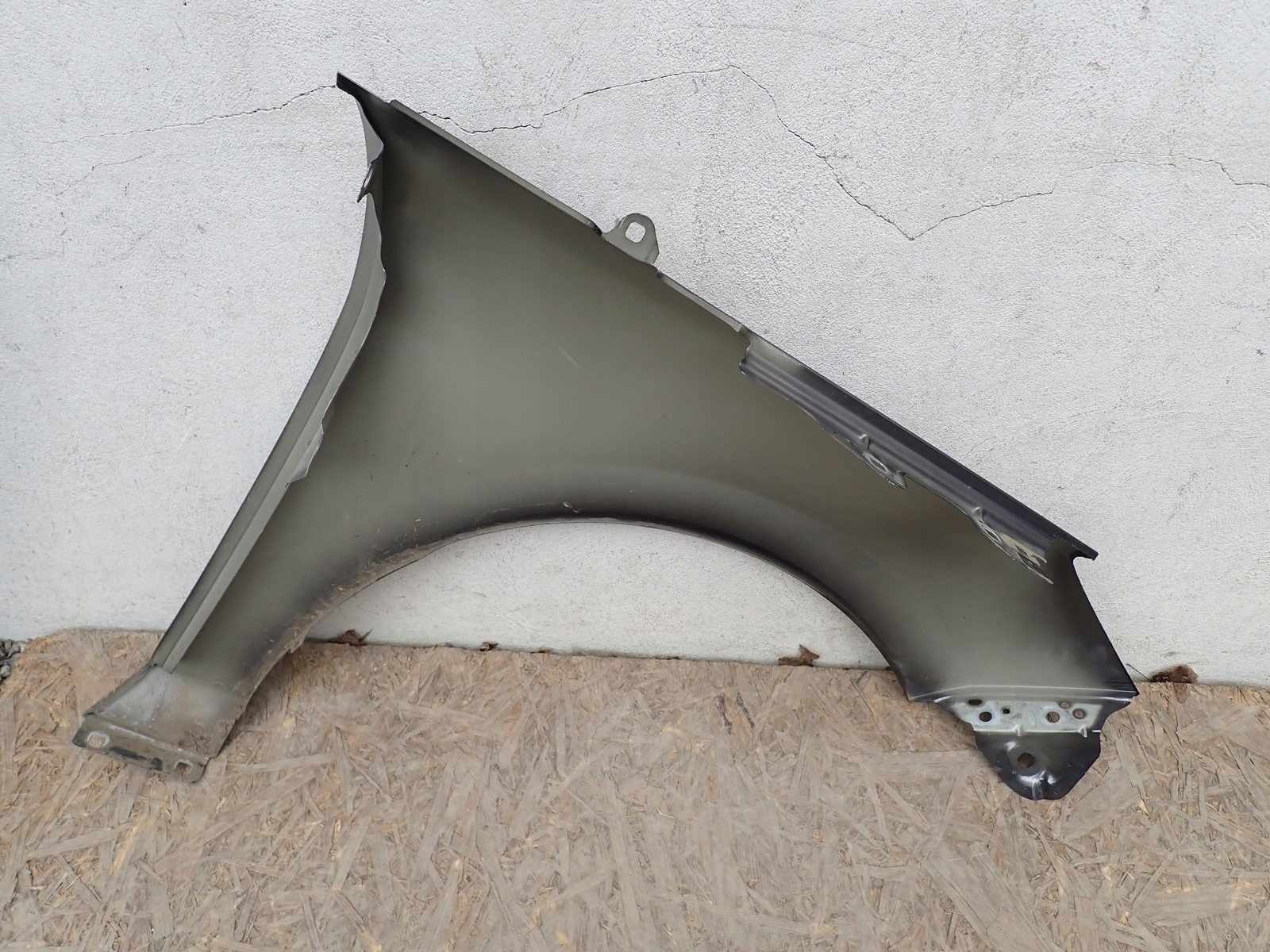fender left front front FORD FIESTA MK8 2017- H1BBA16016AC