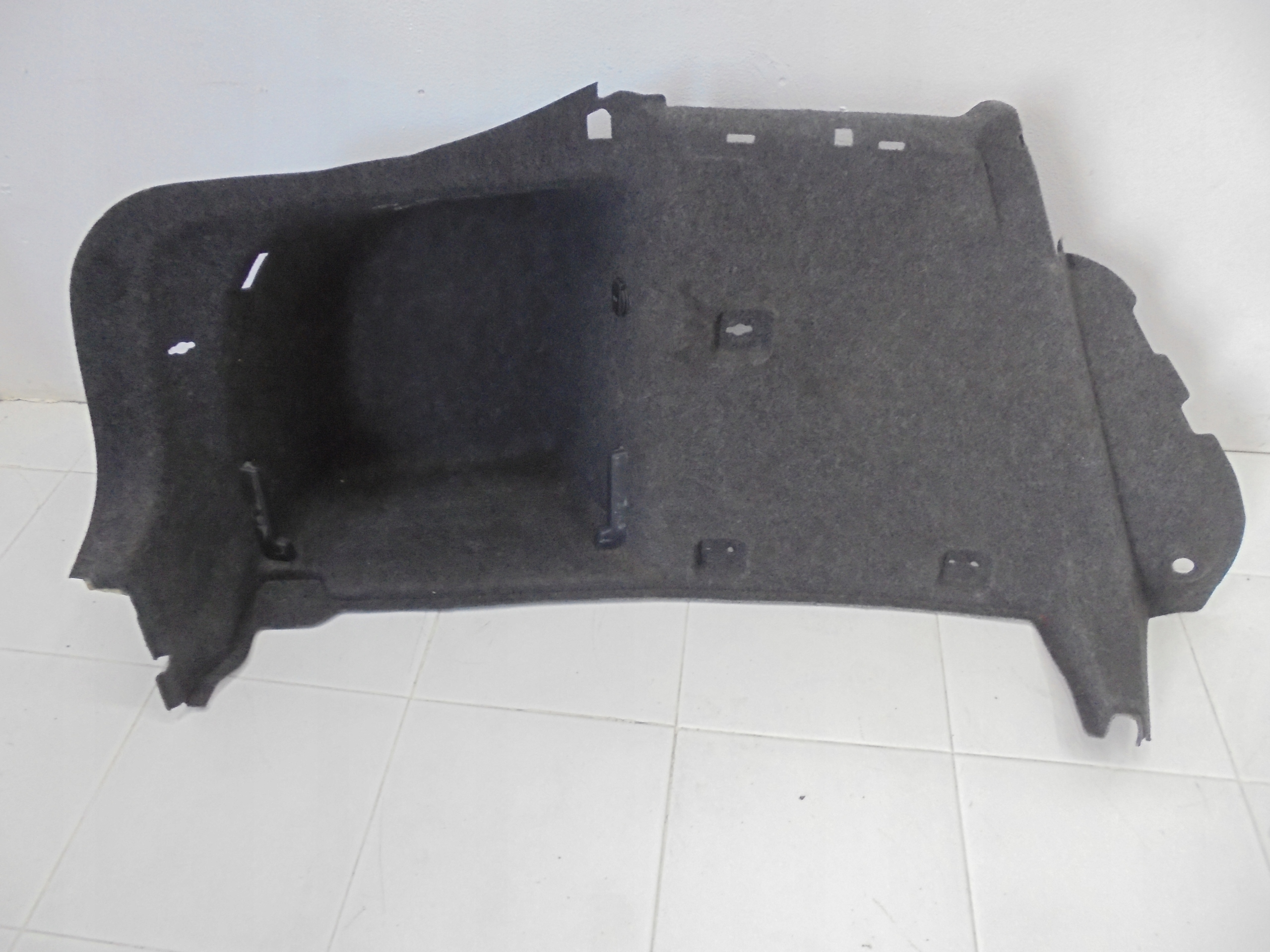 OCTAVIA III 5E0 upholstery boot HB left rear part