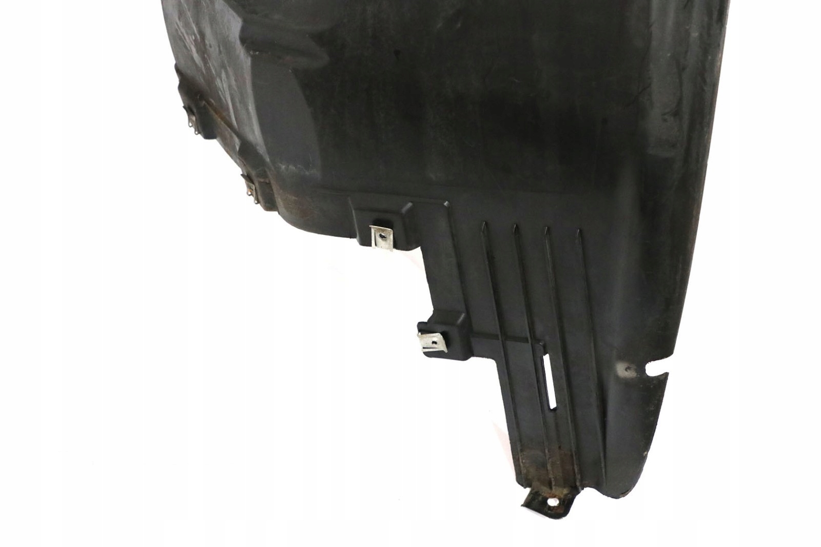 BMW E63 E64 защита подкрылок перед 7009716