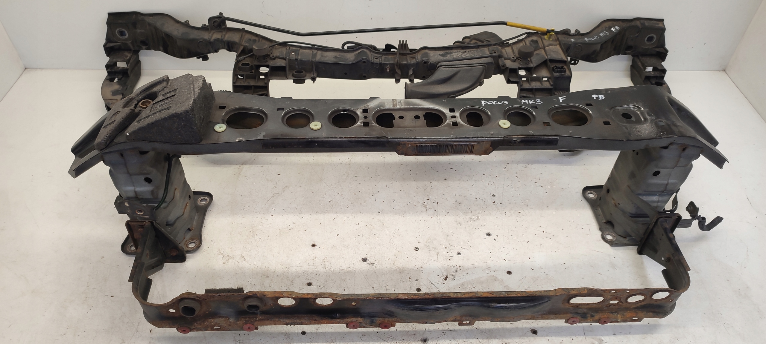 support panel for radiators pillar sider BM518B041B Ford Focus MK3 1,0 Ecoboost