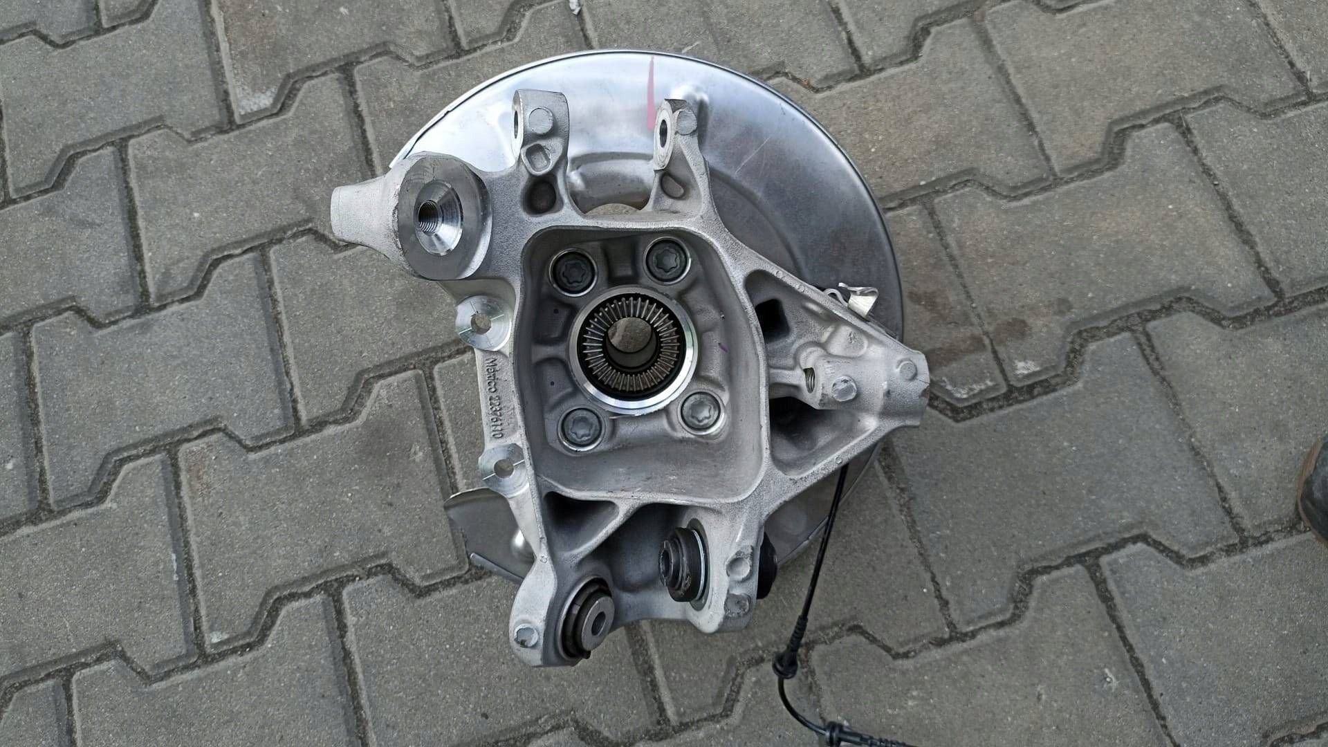 BMW G05 G06 G07 swing rear part right 6876654