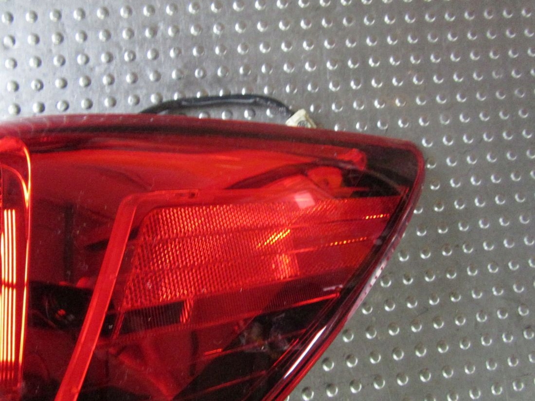 subaru Outback V фонарь правый led