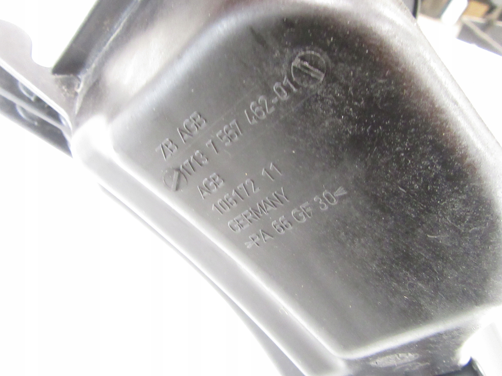 Réservoir eau BMW e81 82 e87 e90 e91 e92 e93 N43 N45 N46 N52 Essence