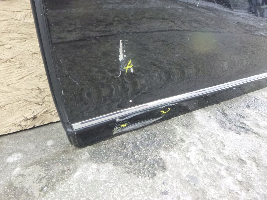 MERCEDES S KLASA W 221 door left front