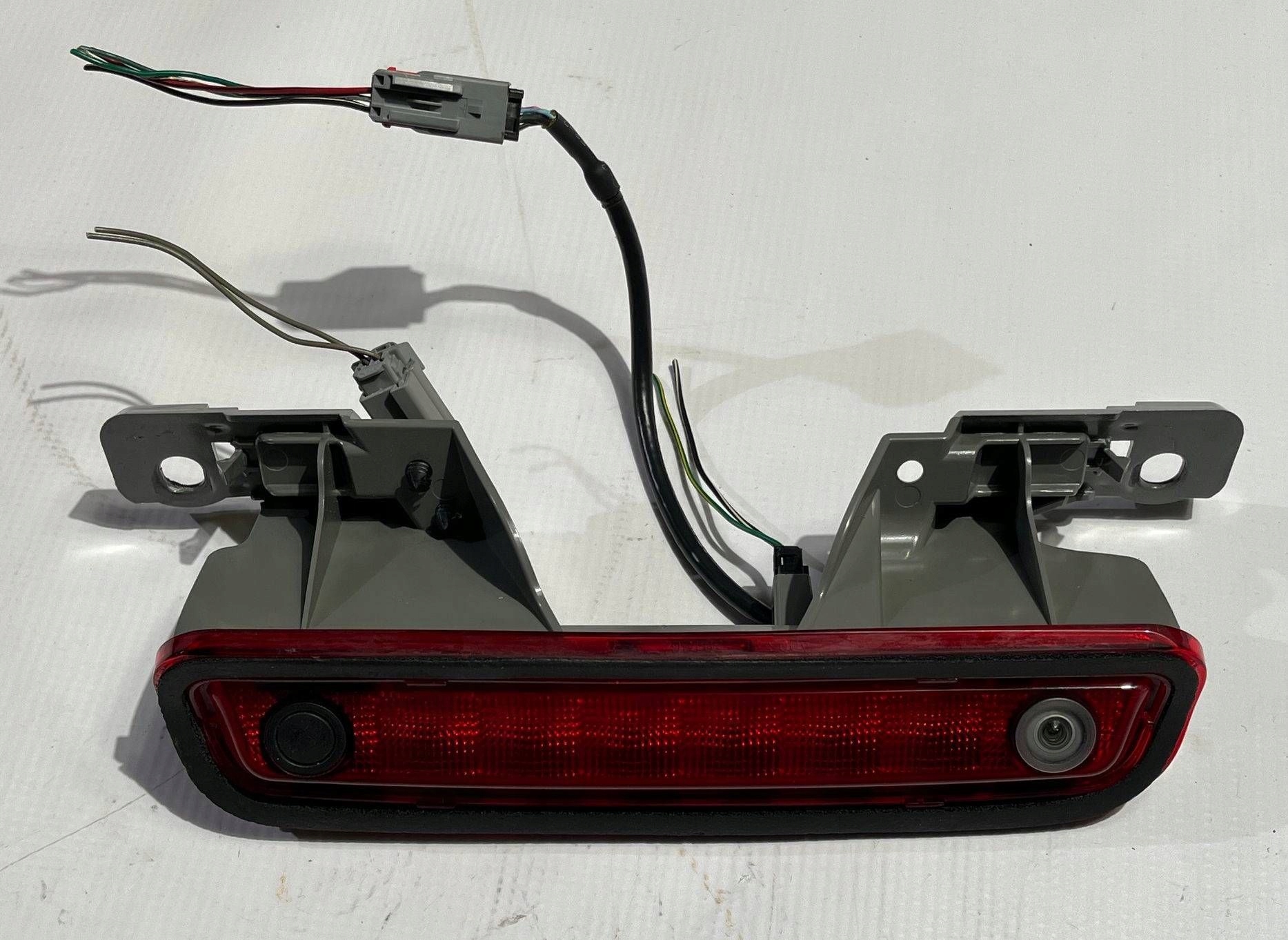 Kamera reversing wsteczna light stop bonnet Dodge Charger 2011-2014