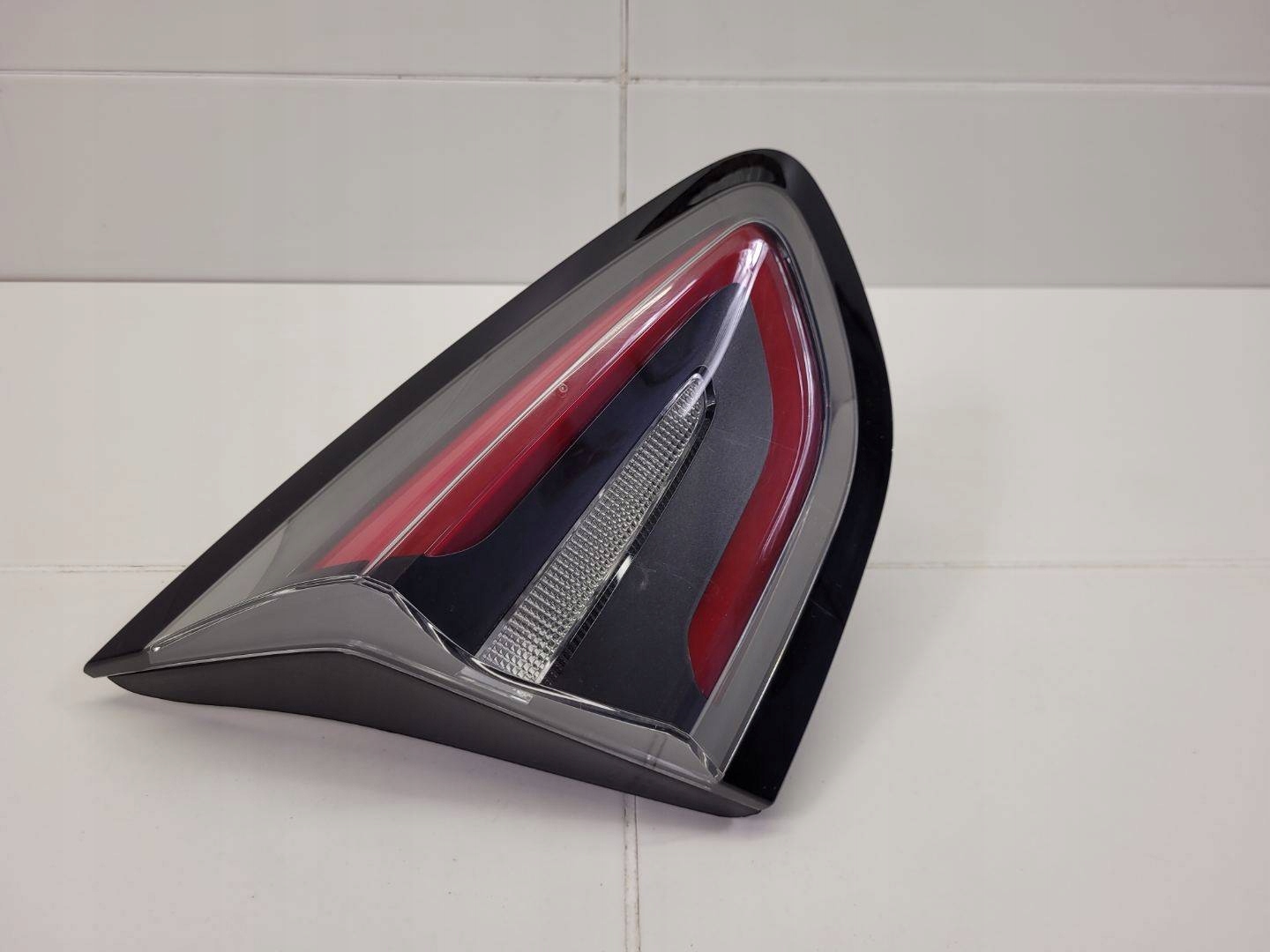 light rear left side Ford Puma 2 2021 L1TB-13A603-AA