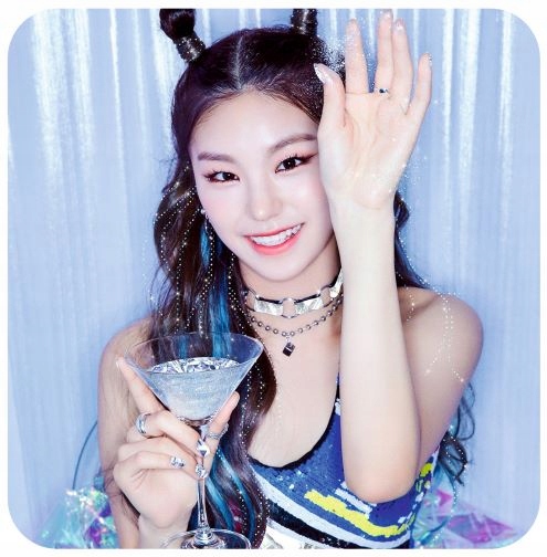 

Itzy Yeji podkładka pod kubek K-pop