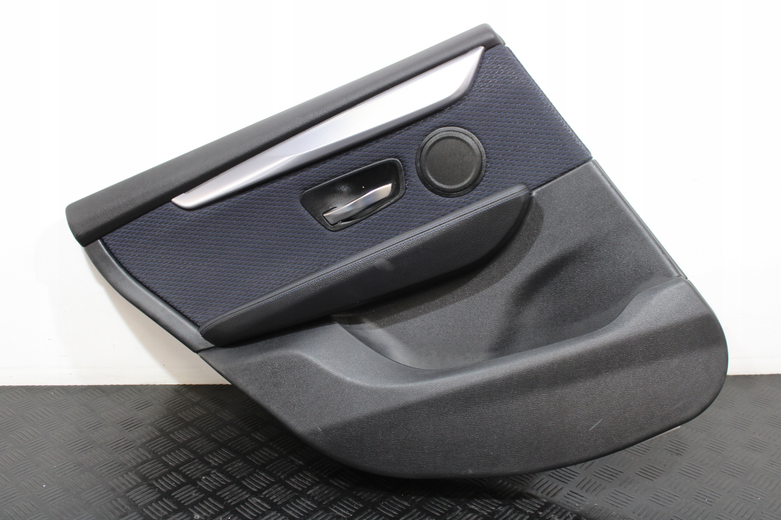 upholstery side door left rear part BMW 2 F45 ACTIVE TOURER