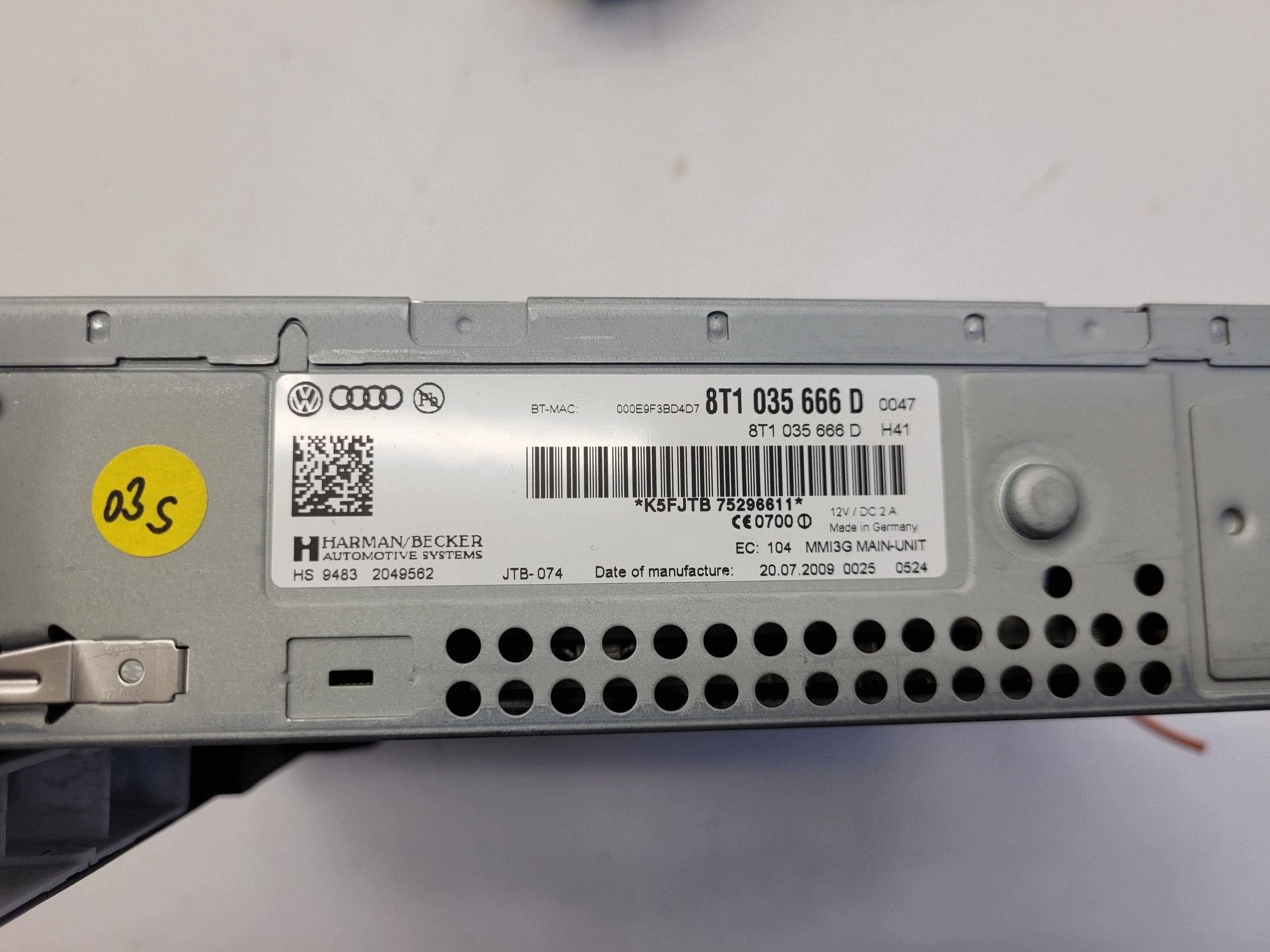 AUDI Q5 8R A4 B8 A5 8T player navigation devices KART SD 8T1035666D